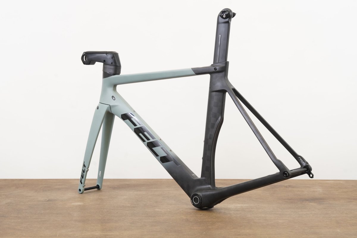54cm Felt AR Advanced Carbon Disc Brake Road Framesest