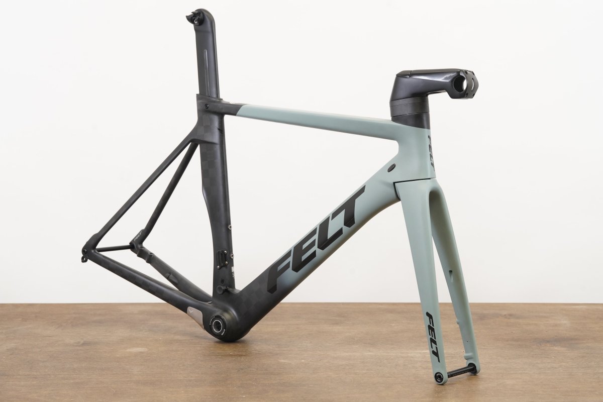 54cm Felt AR Advanced Carbon Disc Brake Road Framesest