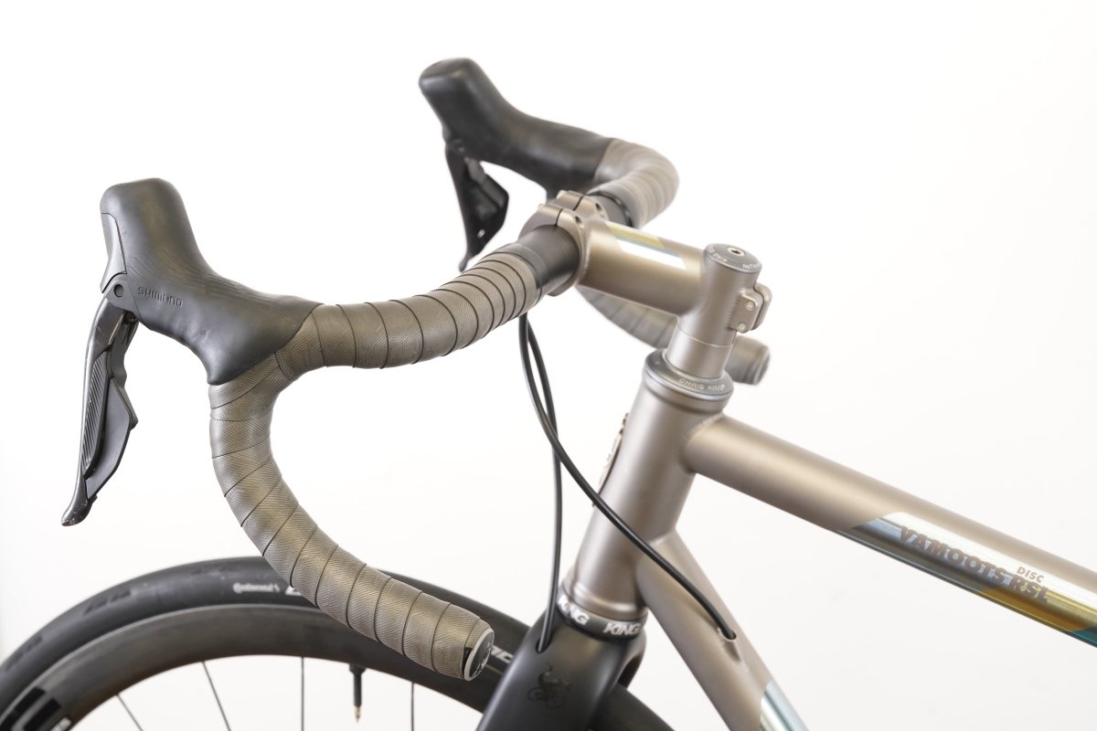54cm Moots Vamoots RSL 40th Ann. Ultegra Di2 ENVE Chris King Titanium Disc Bike