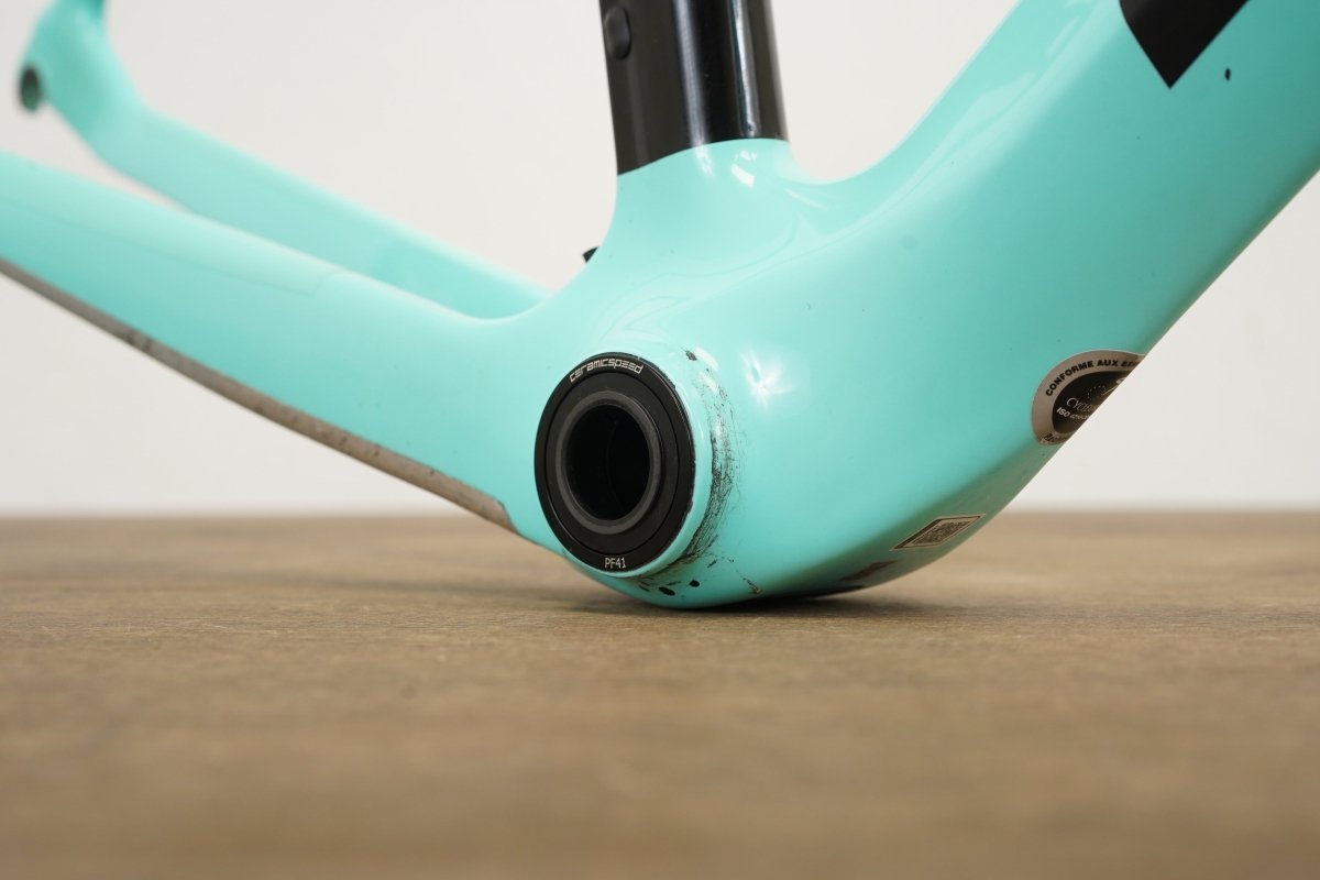 55cm Bianchi Oltre XR4 Carbon Aero Rim Brake Road Frameset