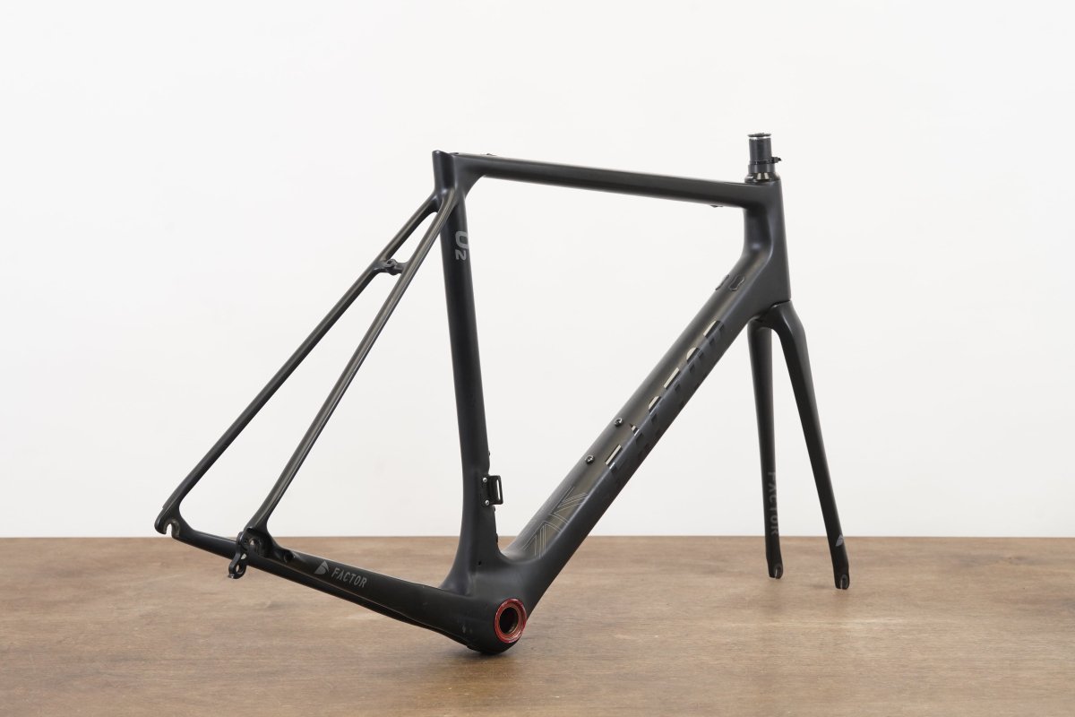 56cm Factor O2 Carbon Rim Brake Road Frameset *Repaired*
