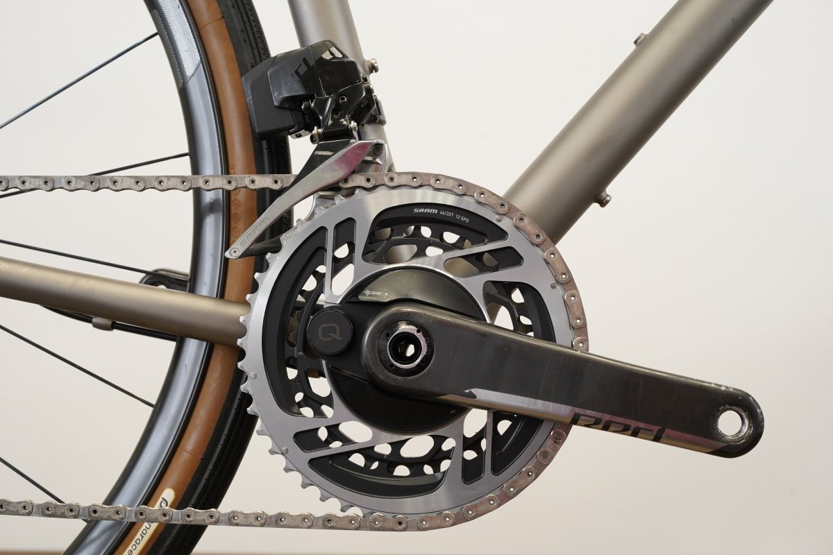 56cm Moots Vamoots RSL SRAM Red AXS HRD ENVE G23 Titanium Disc Road Bike