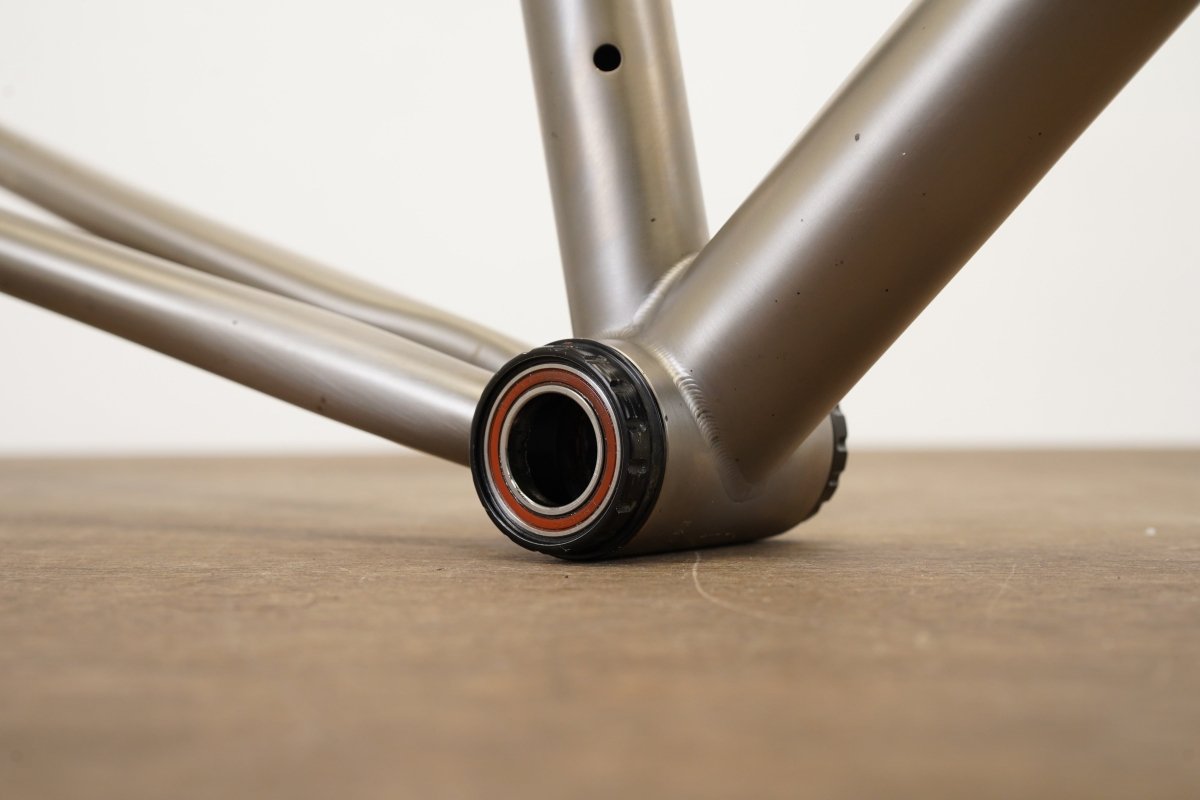 56cm Mosaic RT-1D Di2 Titanium Disc Brake Road Frameset