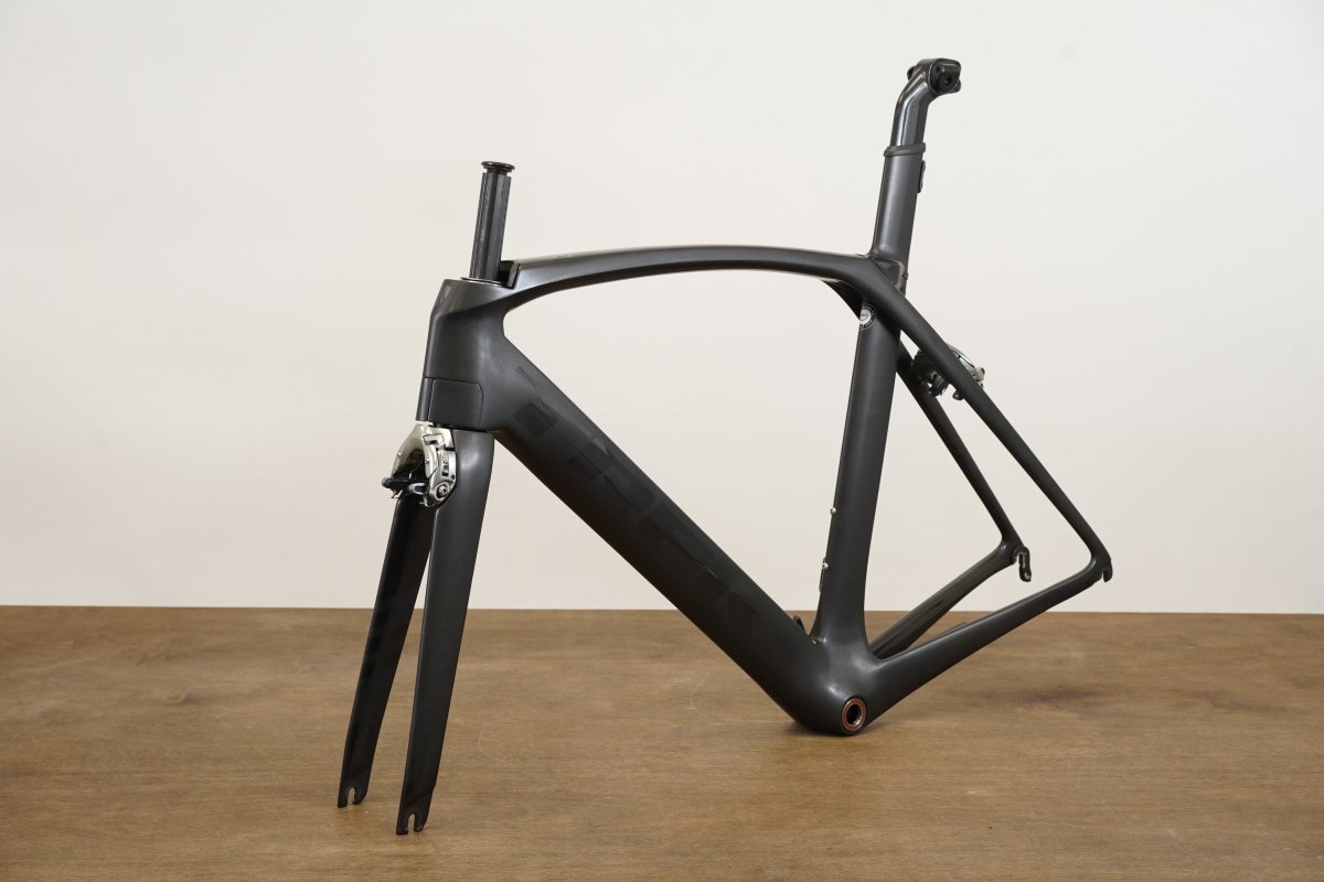 58cm Trek Madone 9 Gen 6 Carbon Aero Rim Brake Road Frameset