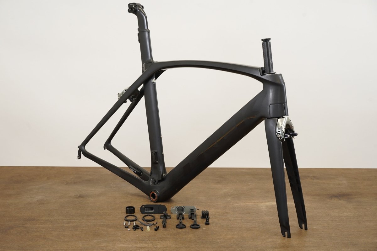 58cm Trek Madone 9 Gen 6 Carbon Aero Rim Brake Road Frameset