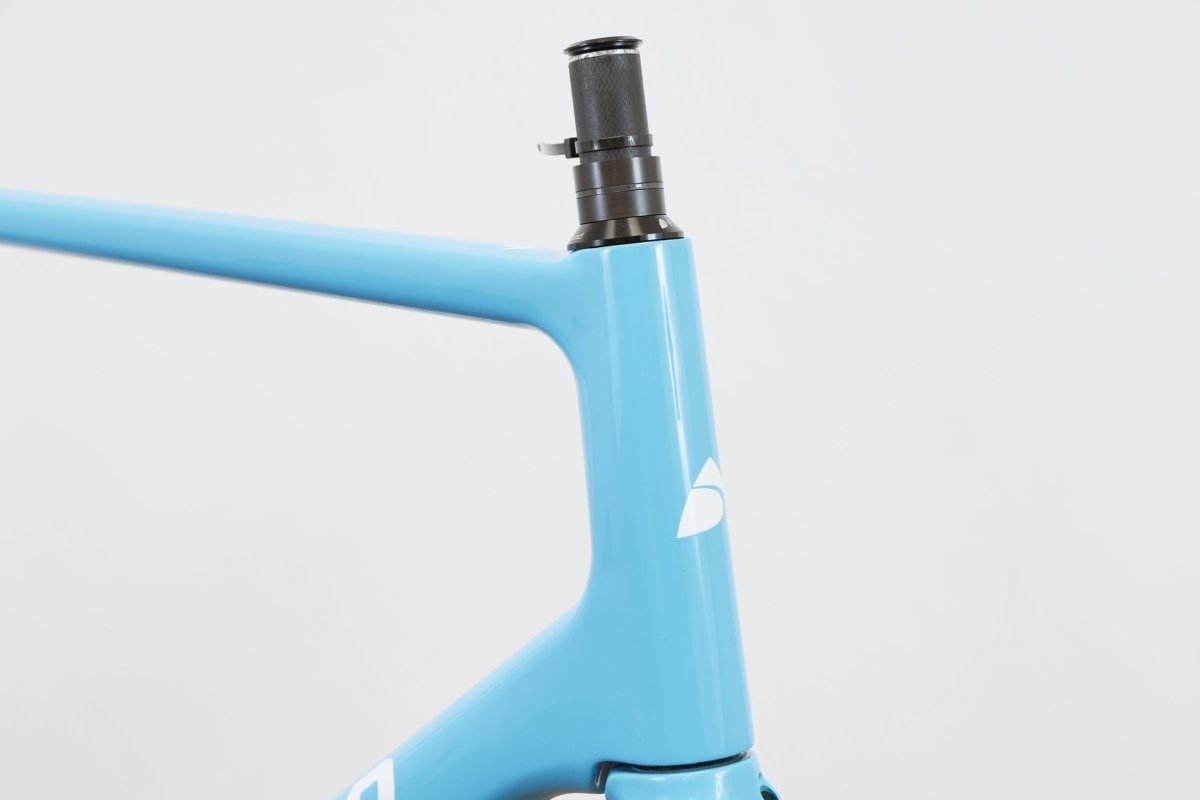 61cm Factor O2 Carbon Disc Brake Road Frameset