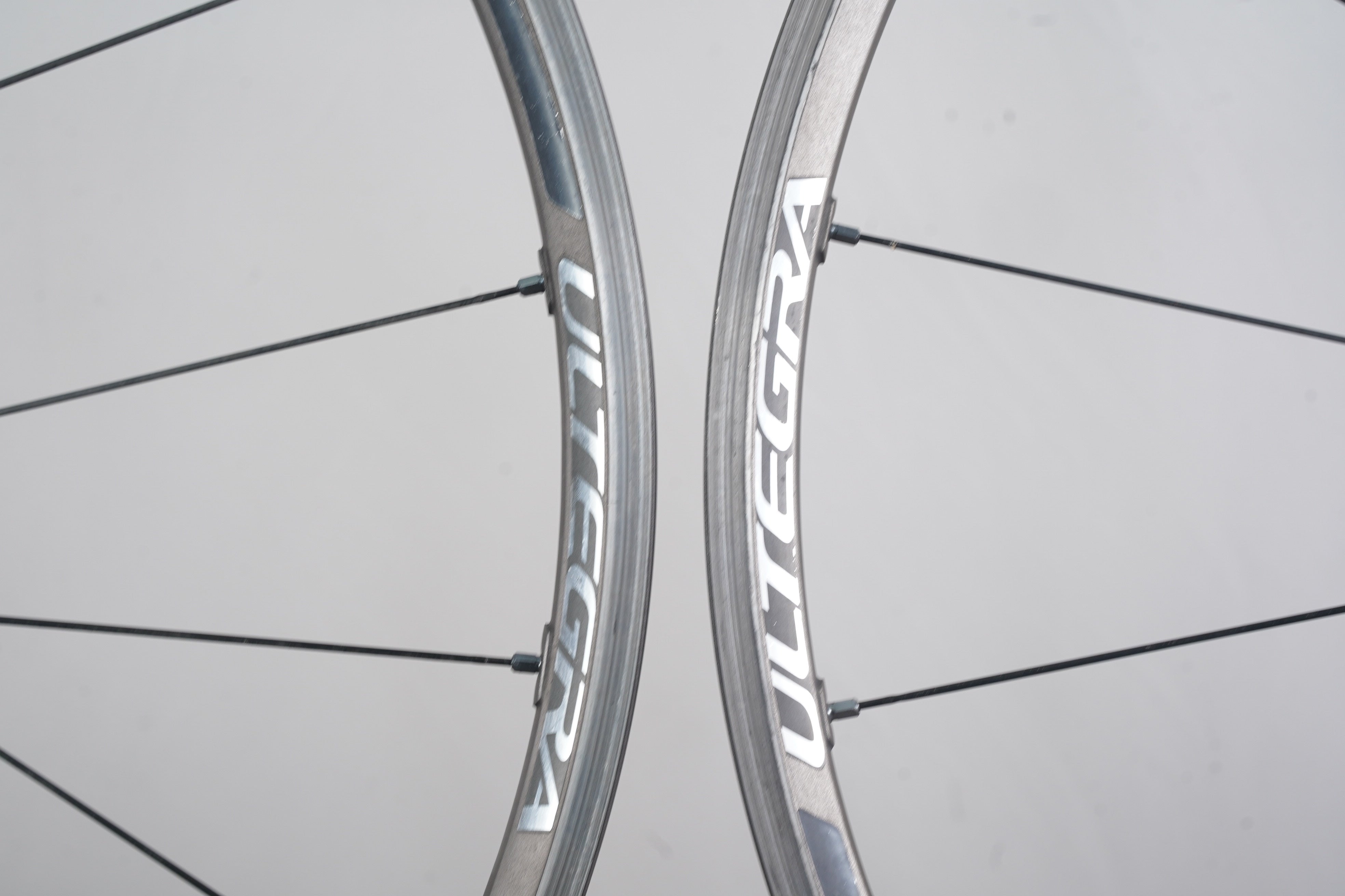 シマノ ULTEGRA WH-6800クリンチャー11速 Shimano Ultegra WH-6800 Alloy Clincher Rim Brake Wheelset 11