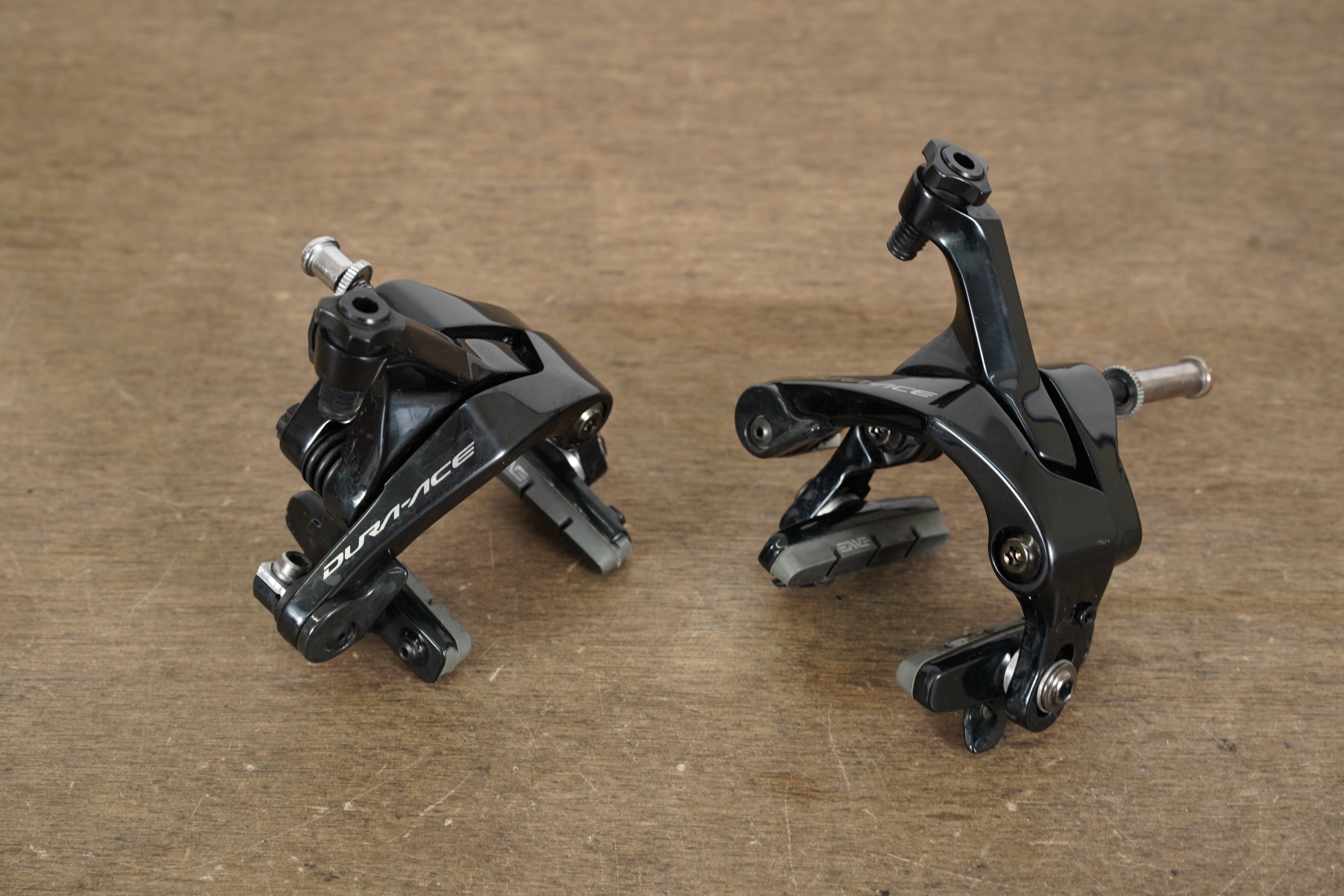 Shimano Dura-Ace BR-R9100 Standard Center Mount Rim Brake Calipers