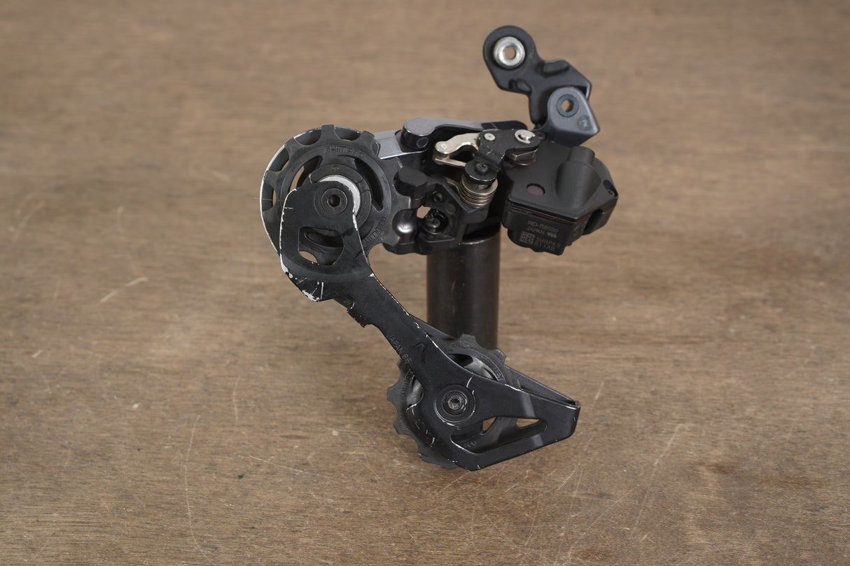 Shimano Ultegra R8050 Di2 11 Speed Electronic Rim Brake Road Groupset 8050