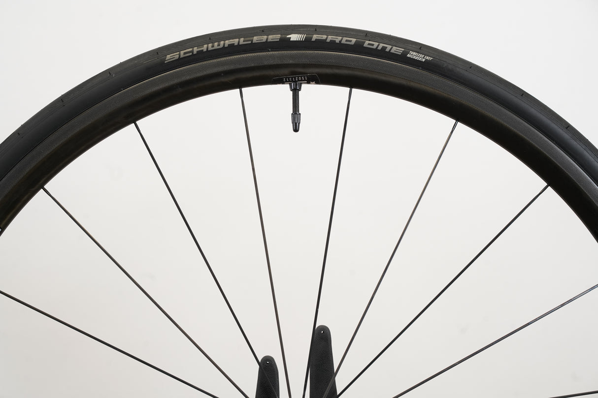 ENVE SES 2.2 Gen 2 DT Swiss 240s Carbon Tubeless Rim Brake Wheelset 11 Speed