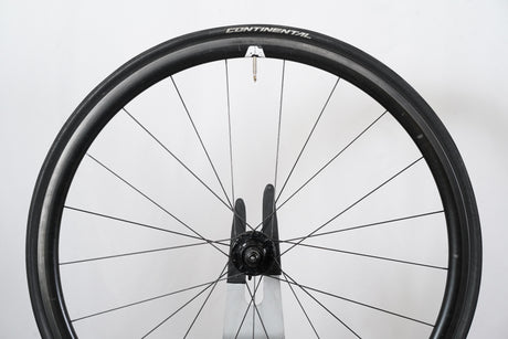 Giant SLR Carbon Tubeless Clincher Rim Brake Wheelset Shimano/SRAM 11 Speed