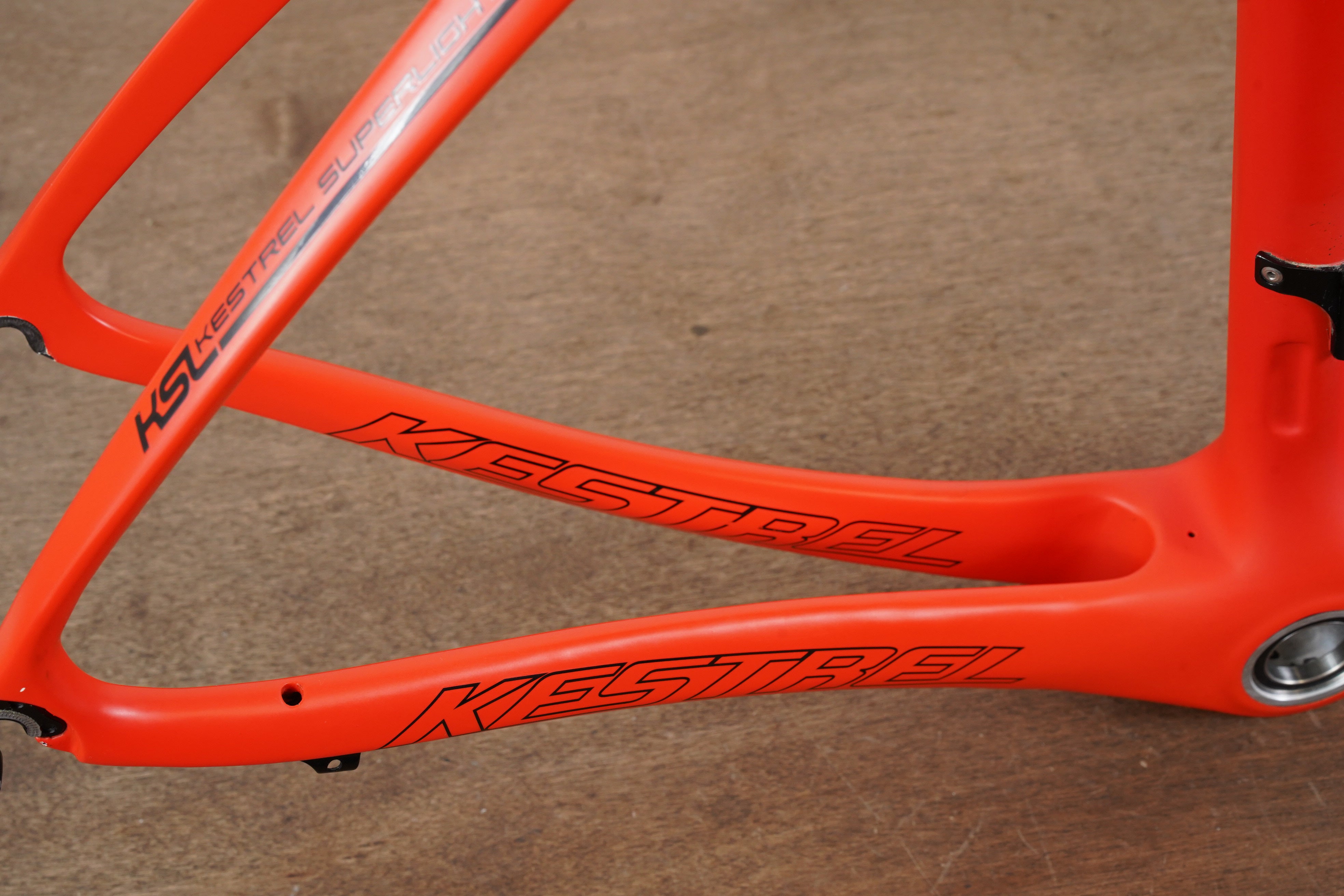 Kestrel frame online