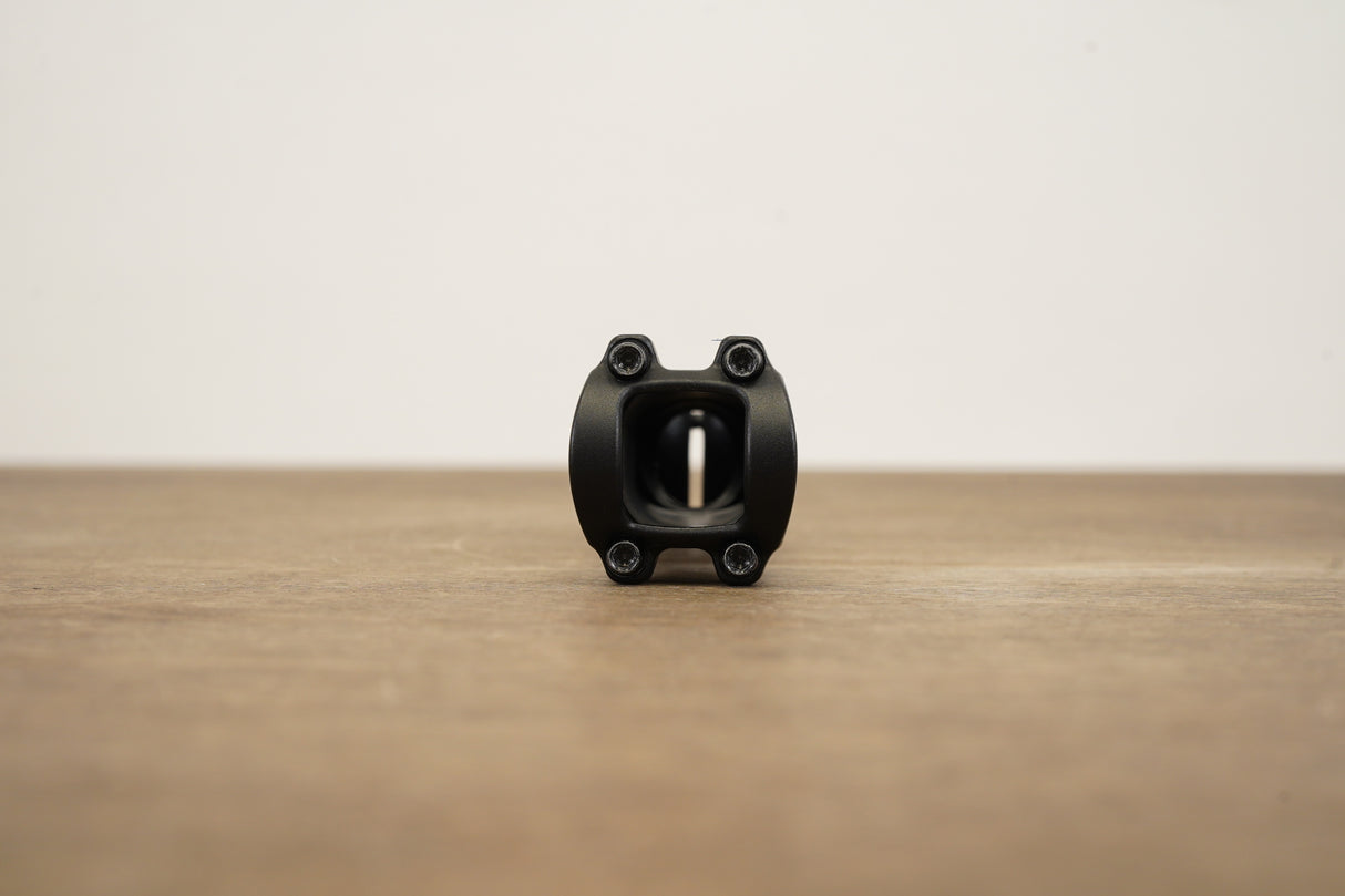 Dimension 110mm ±6 Degree Alloy Road Stem 144g 1 1/8" 31.8mm