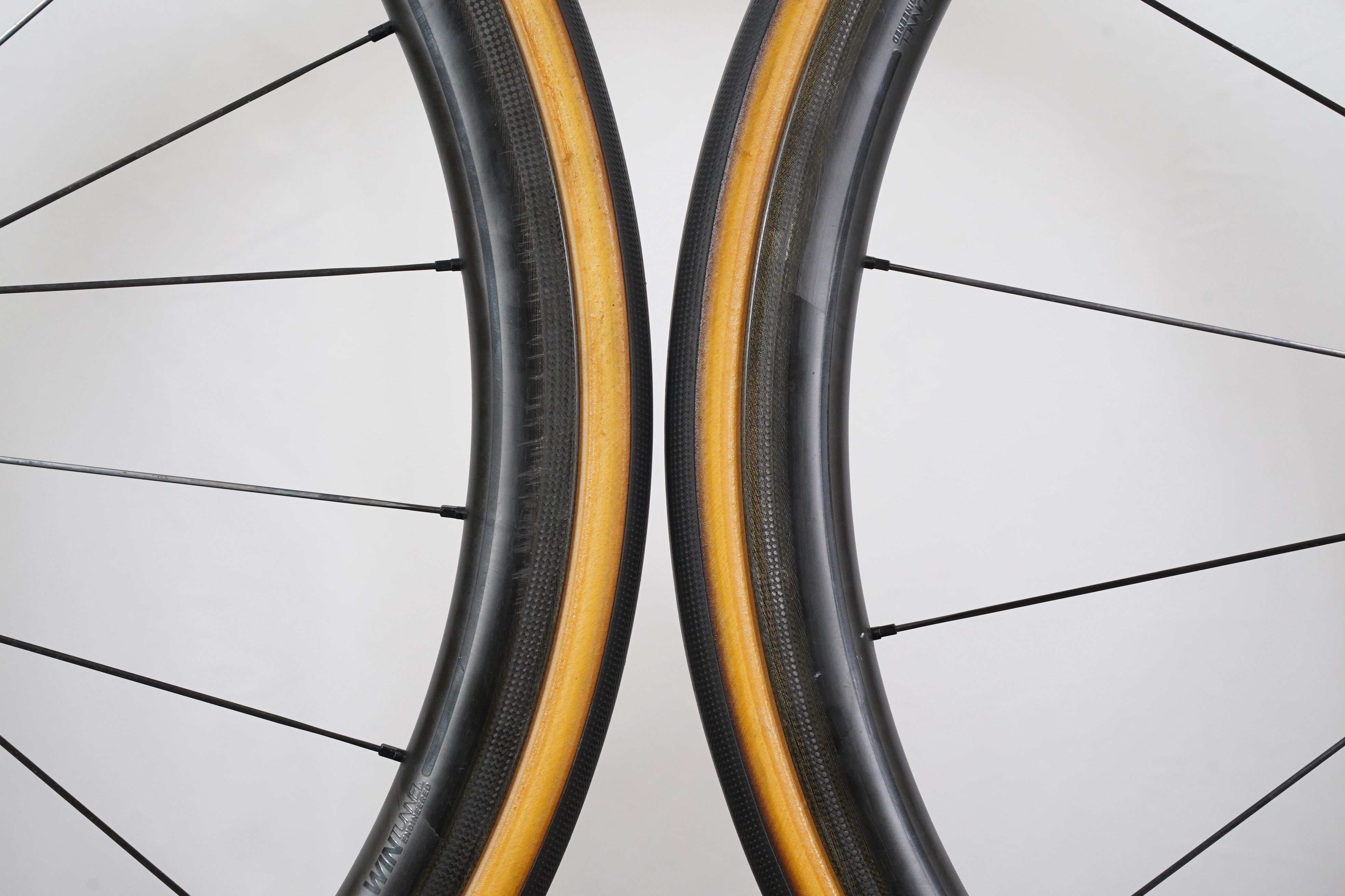 Roval CLX 32 Carbon Tubeless Clincher Rim Brake Wheelset