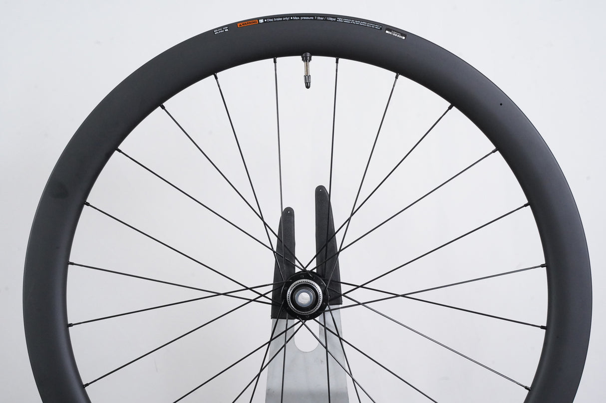 Shimano 105 WH-RS710-C46 Carbon Tubeless Clincher Disc Brake Wheelset 11 Speed