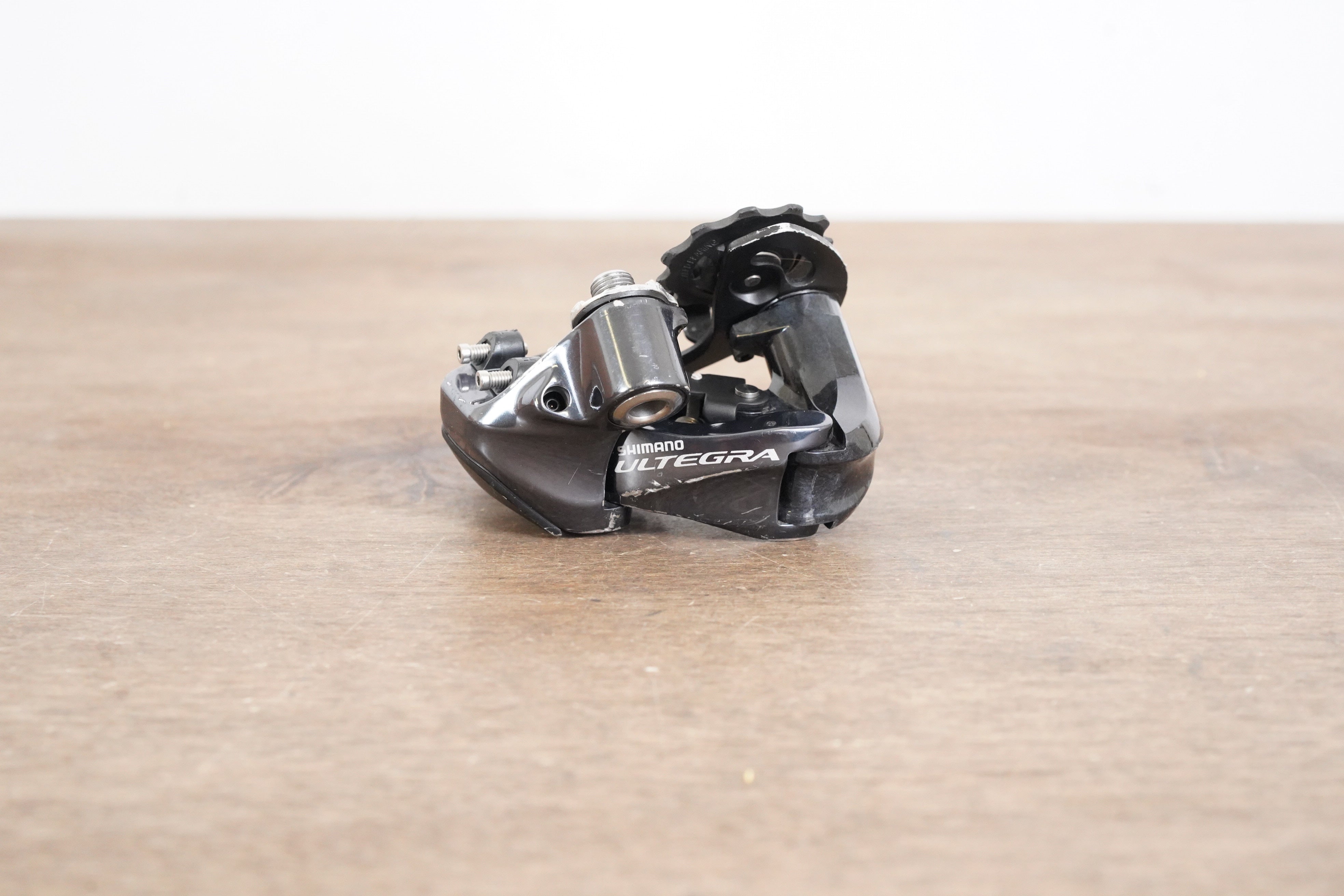 Shimano Ultegra RD-6870-SS Di2 11 Speed Electronic Derailleur – Elevate  Cycling