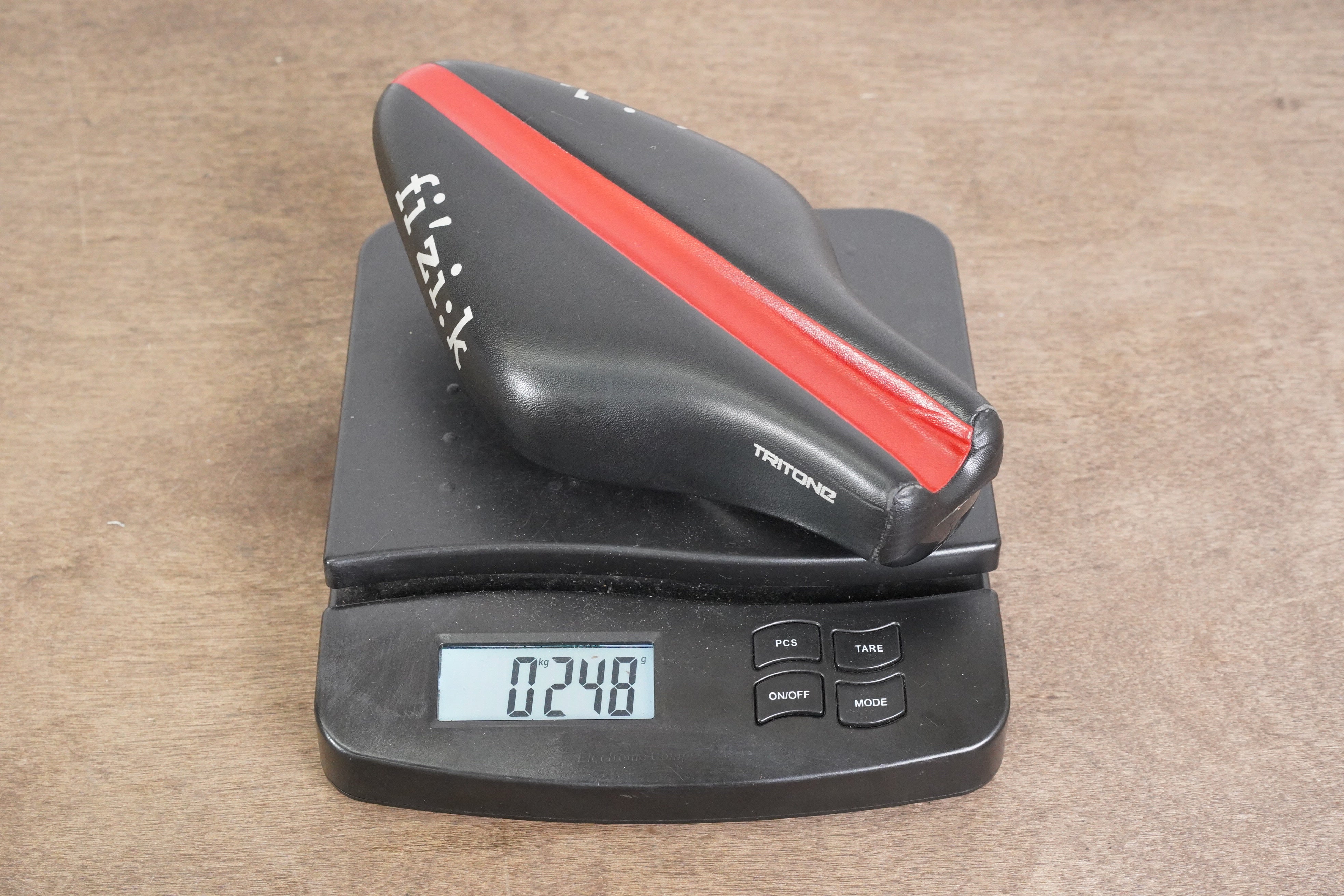 Fizik triathlon saddle online