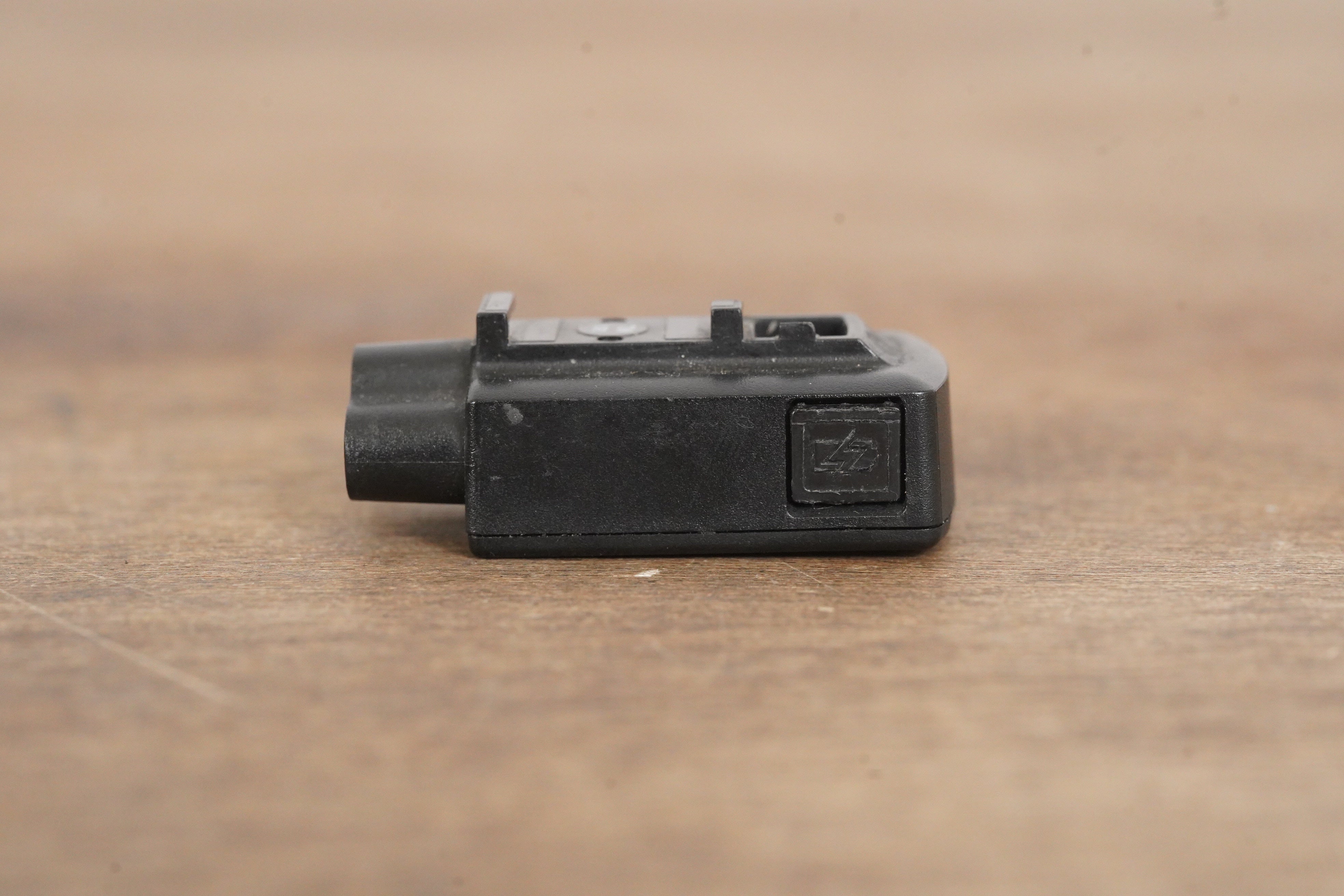 Shimano SM-EW90-A Di2 E-Tube 3-Port Under Stem Junction Box