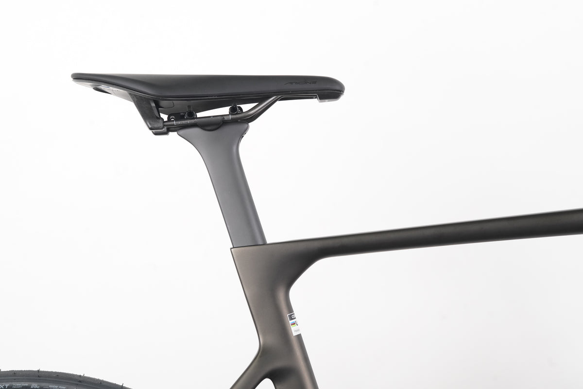 2026 58cm Cervelo Soloist Gen 3 SRAM Force AXS E1 Reserve Carbon Disc Road Bike