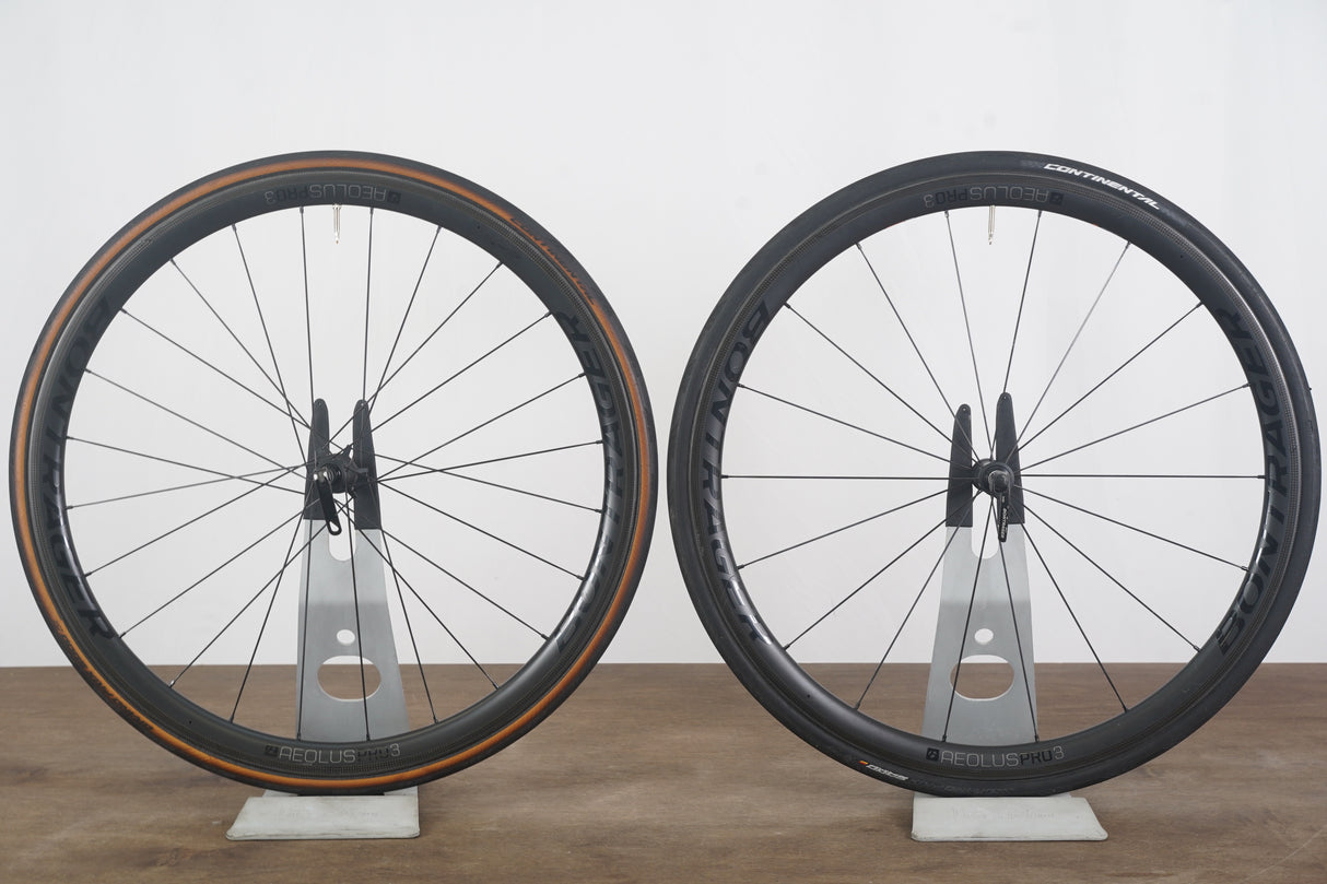 Bontrager Aeolus Pro 3 TLR Carbon Tubeless Clincher Rim Brake Wheelset 11 Speed