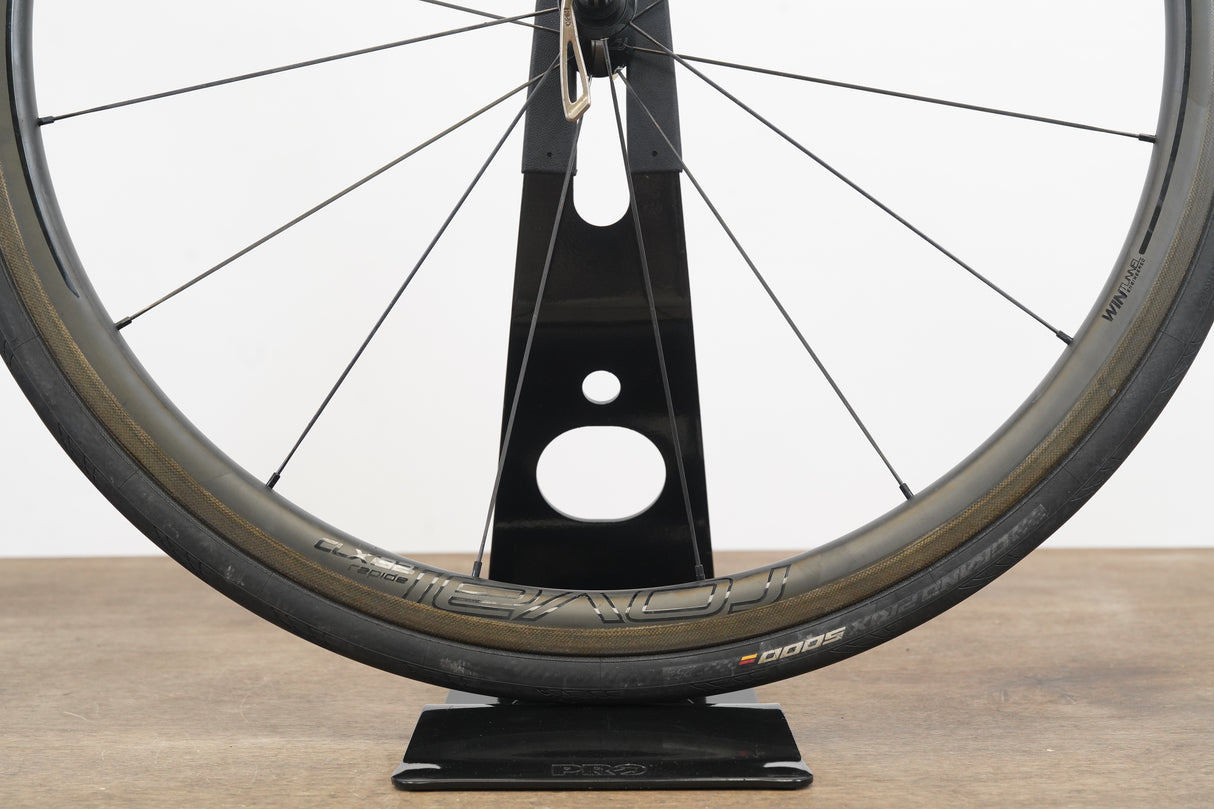 Roval CLX 32 Carbon Tubeless Clincher Rim Brake Wheelset Shimano/SRAM 11 Speed