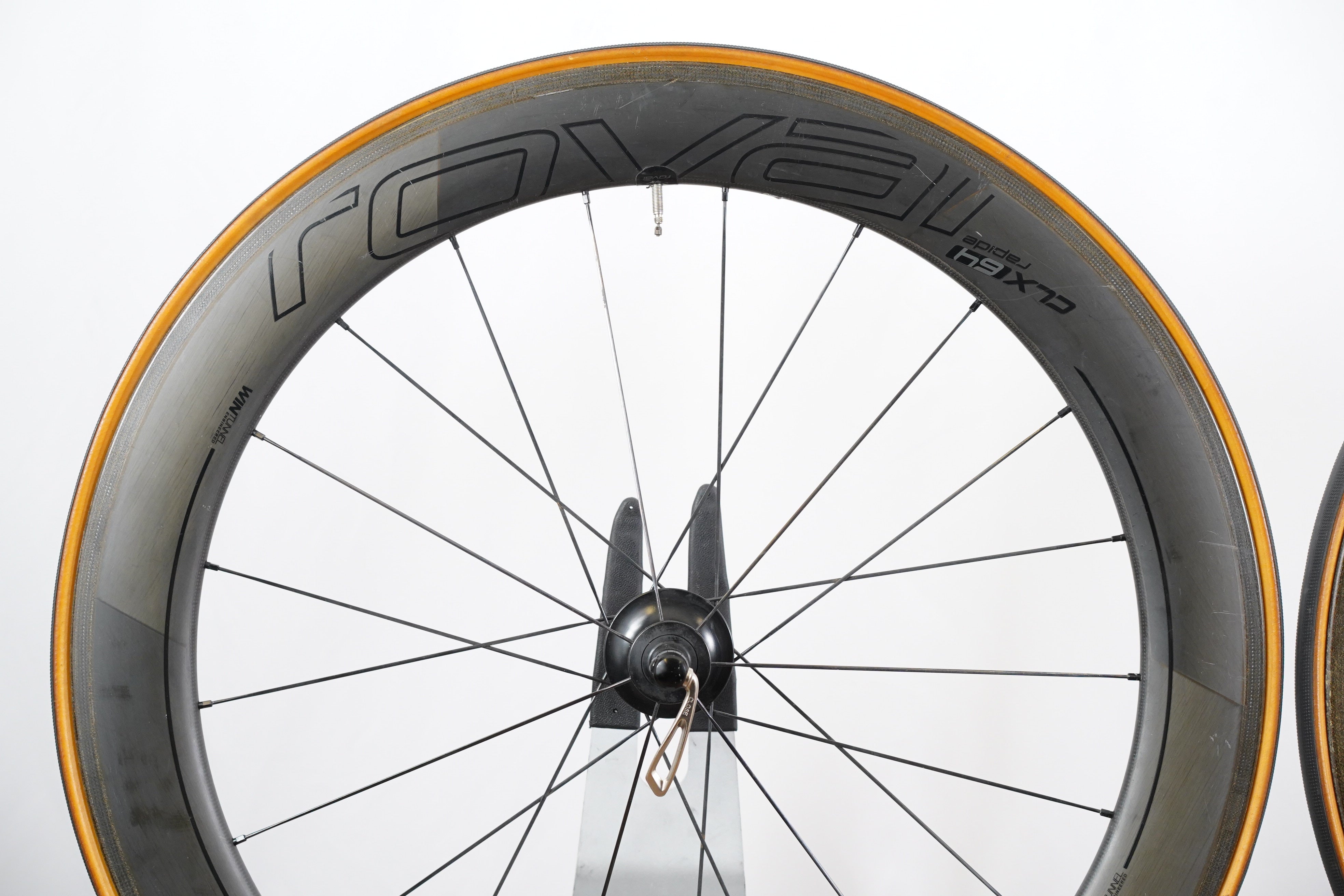 Roval CLX 64 Carbon Tubeless Clincher Rim Brake Wheelset