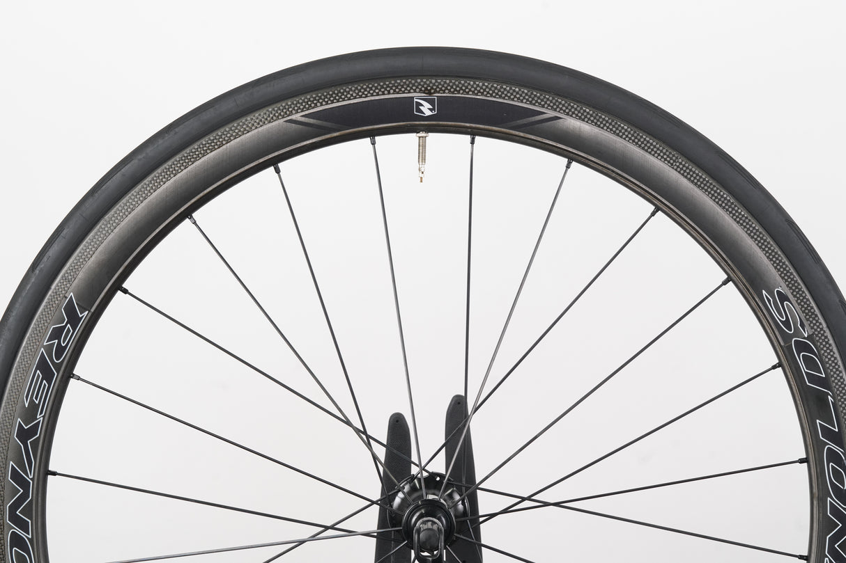 Reynolds Assault Carbon Tubeless Rim Brake Wheelset Shimano/SRAM 11 Speed