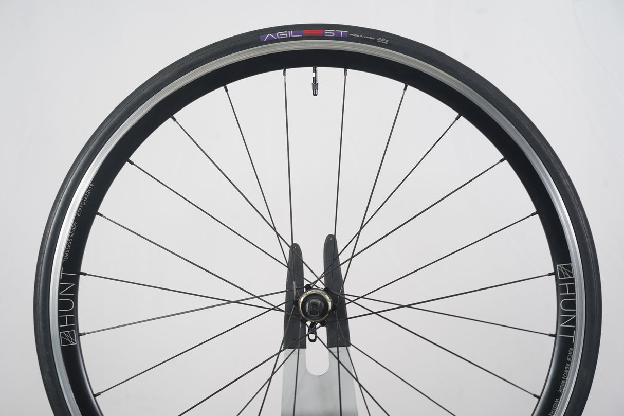 Hunt Race Aero Alloy Tubeless Clincher Rim Brake Wheelset Shimano/SRAM 11 Speed