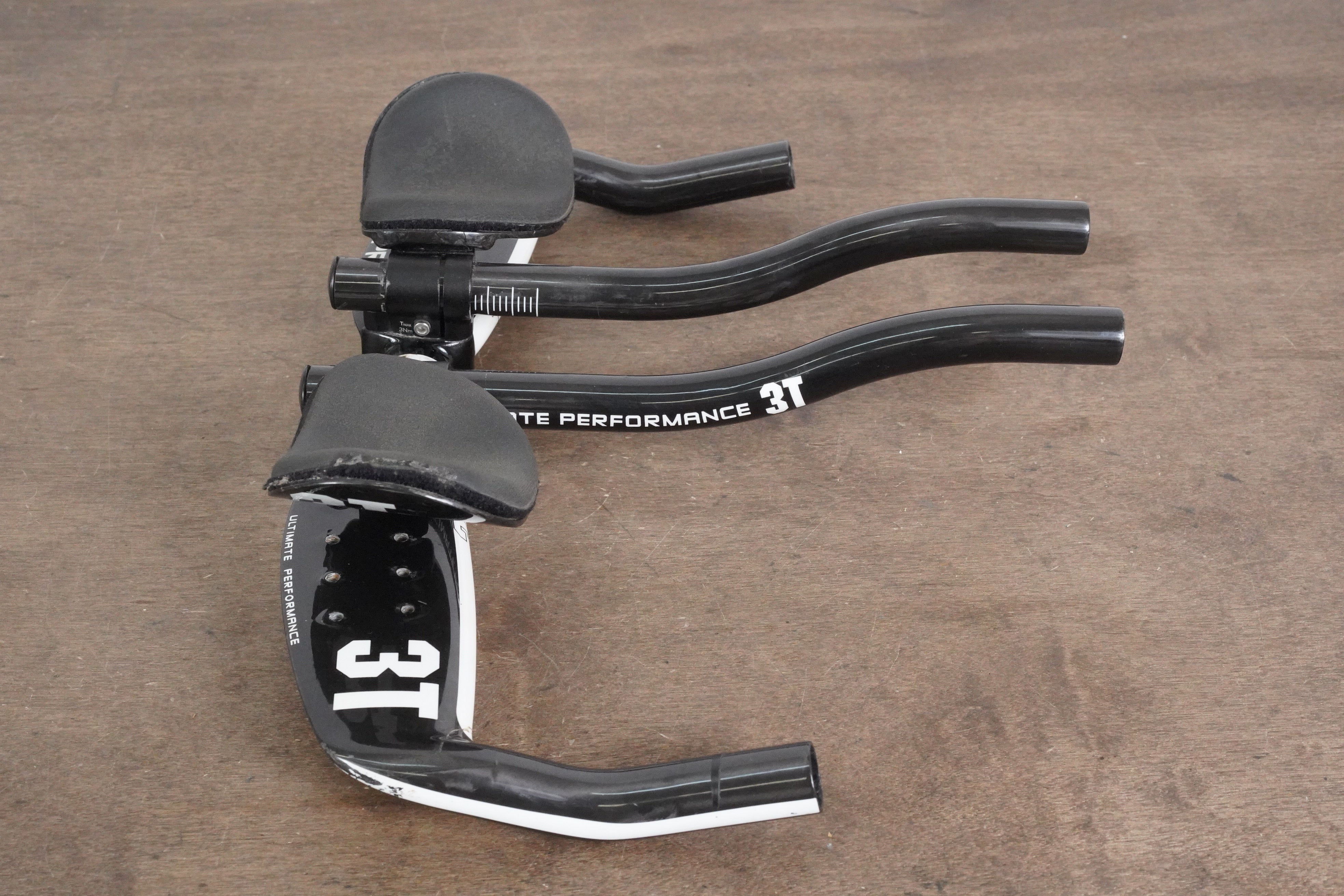 送料無料 3t AURA PRO オーラプロ カーボン （420mm/31.8mm） TT