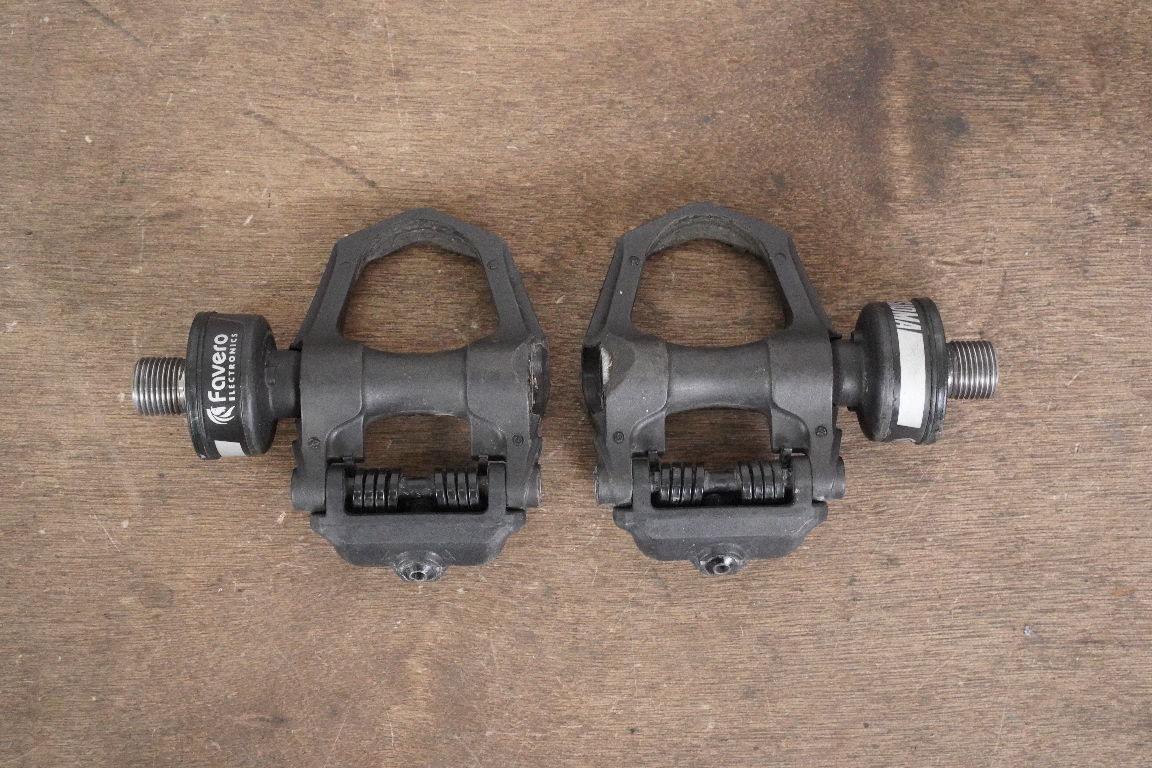 Favero Assioma Duo Dual Power Meter Road Pedals + Charger
