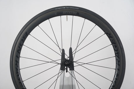 Bontrager Aeolus Pro 3 TLR Carbon Tubeless Clincher Rim Brake Wheelset 11 Speed