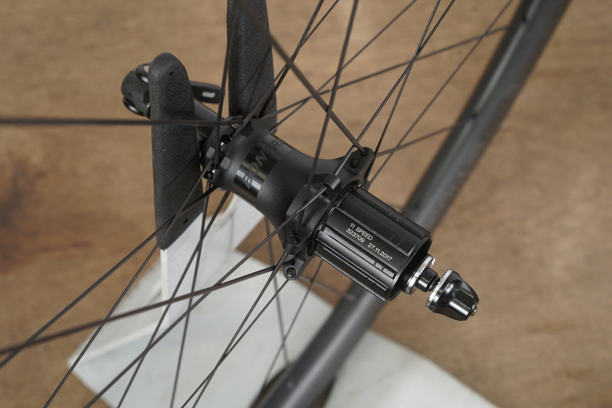 Bontrager Aeolus Pro 3 TLR Carbon Tubeless Clincher Rim Brake Wheelset 11 Speed