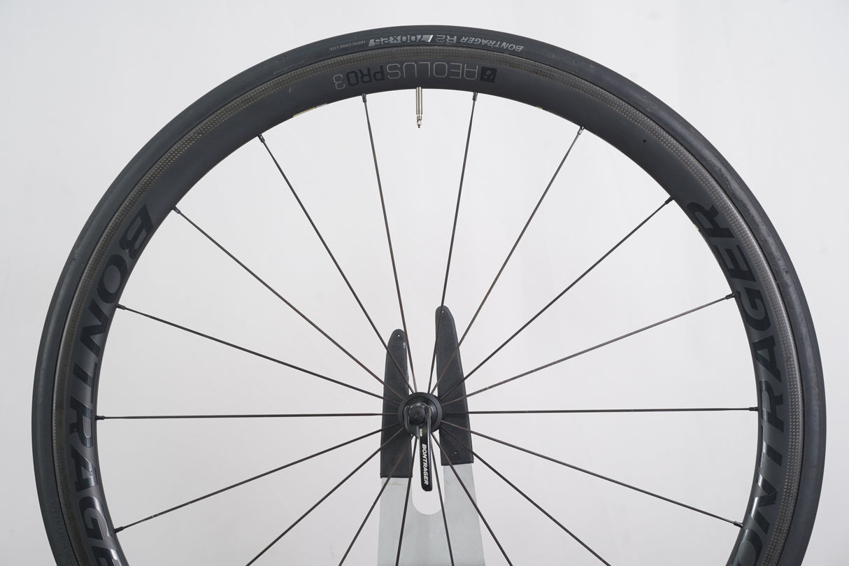 Bontrager Aeolus Pro 3 TLR Carbon Tubeless Clincher Rim Brake Wheelset 11 Speed