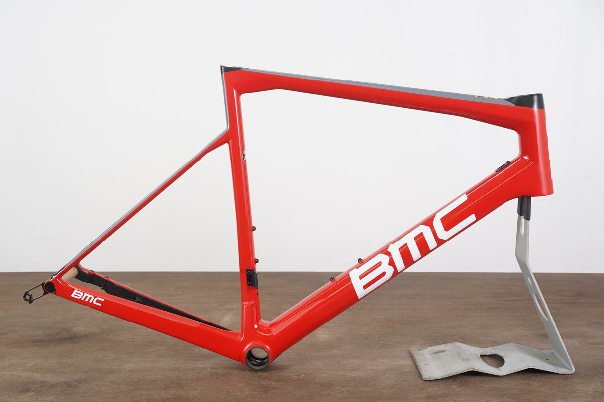 NEW 2019 58cm BMC Teammachine SLR01 Disc Mod Team Frame RED-WHT-BLK