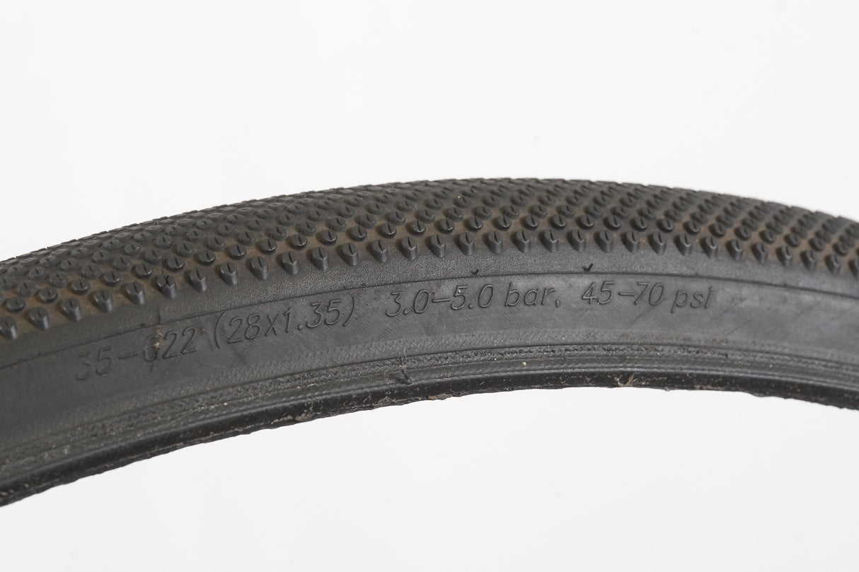 (1) 700x35C Schwalbe P G-One Clincher Gravel CX Tire