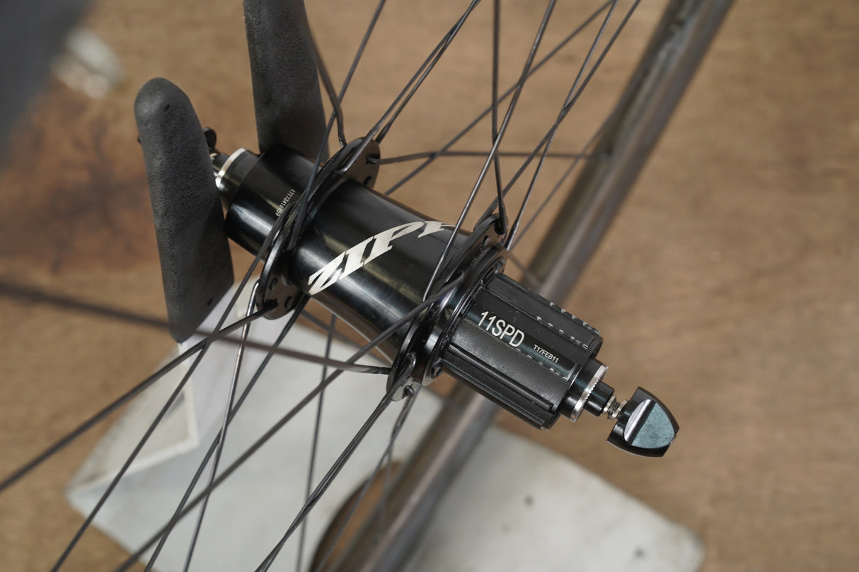 Zipp 302 Carbon Clincher Rim Brake Wheelset Shimano/SRAM 11 Speed