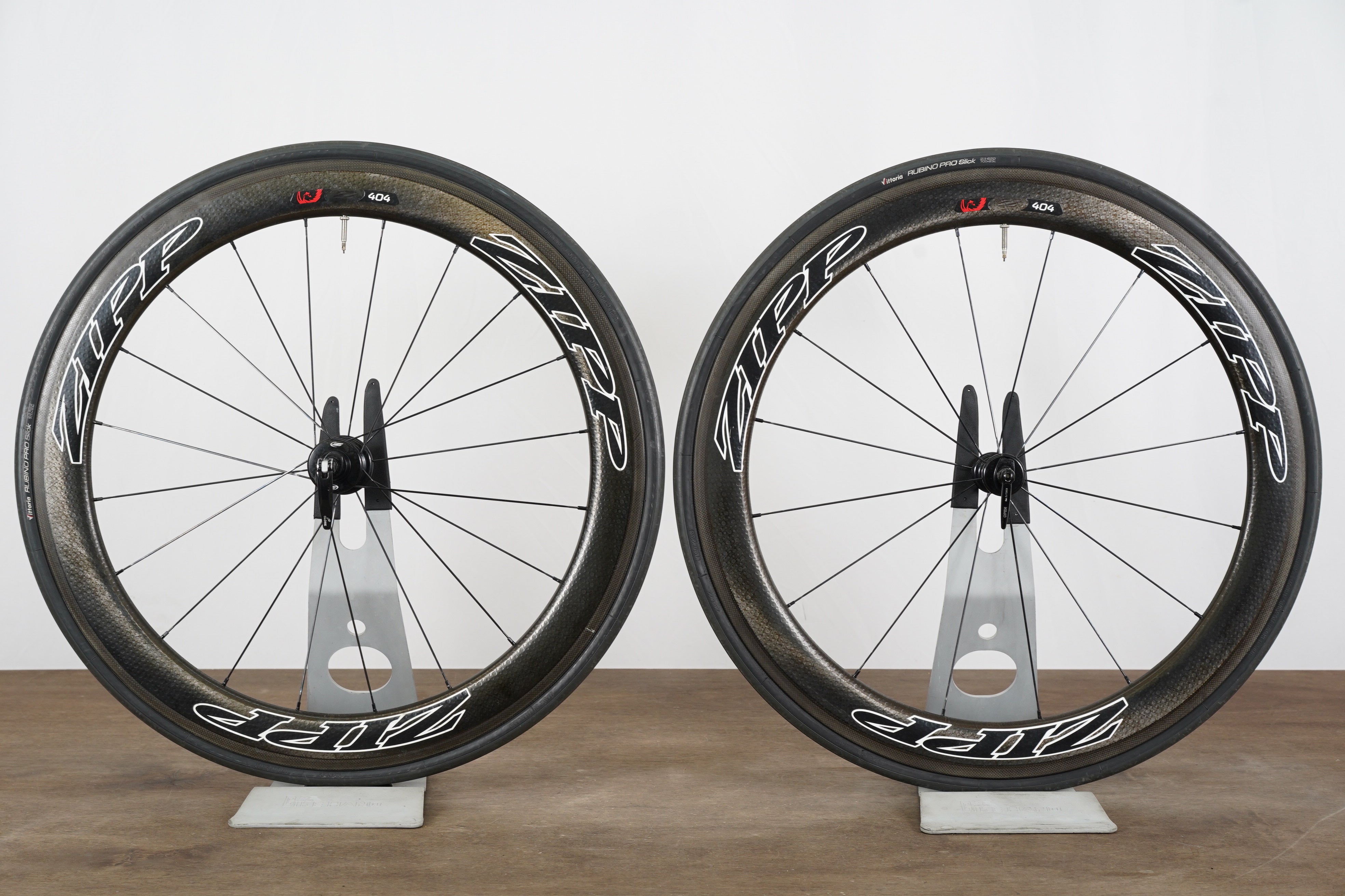 Zipp 404 Firecrest 88/188 Carbon Clincher Rim Brake Wheelset 11