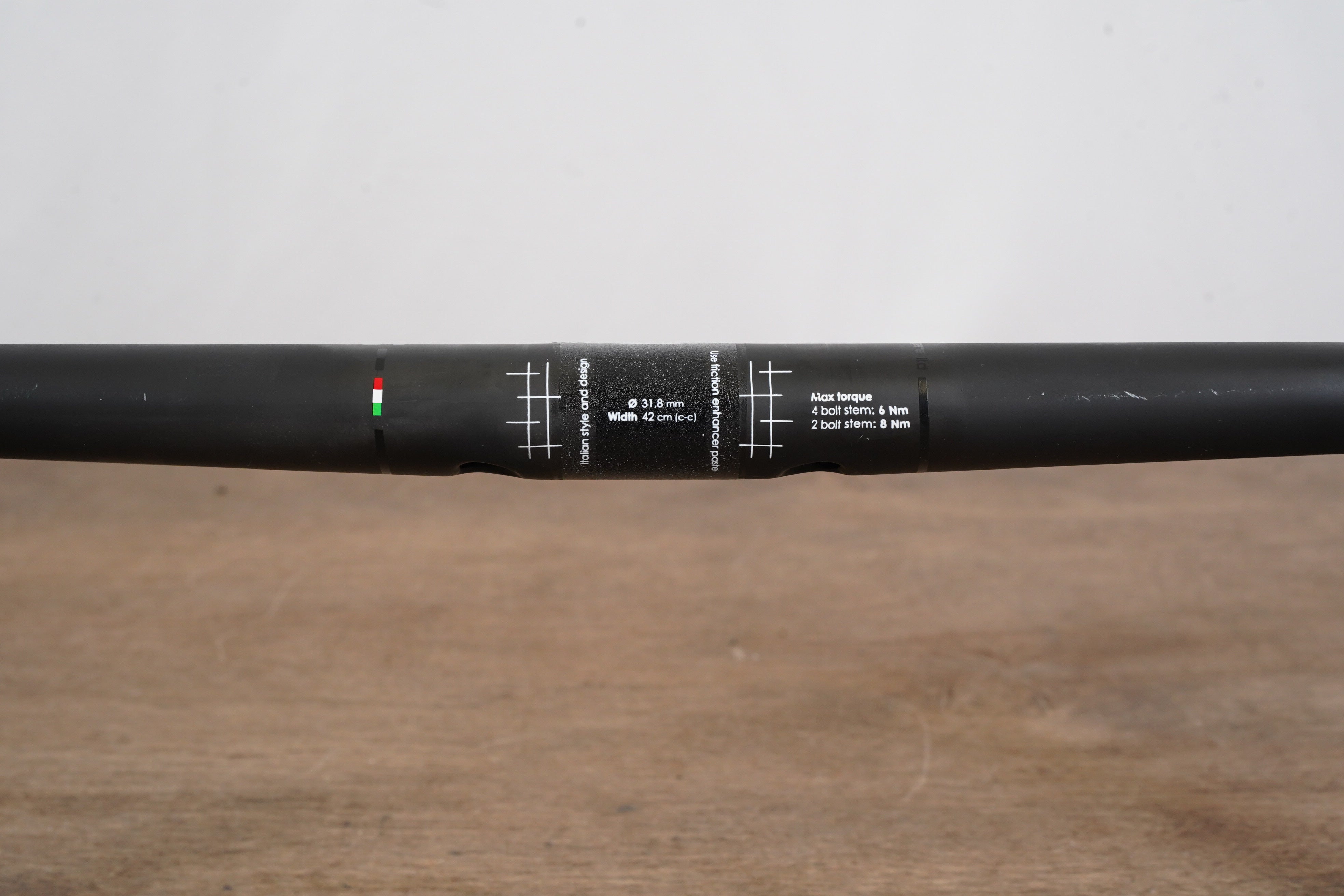 42cm 3T SuperErgo LTD Carbon Traditional Bend Road Handlebar