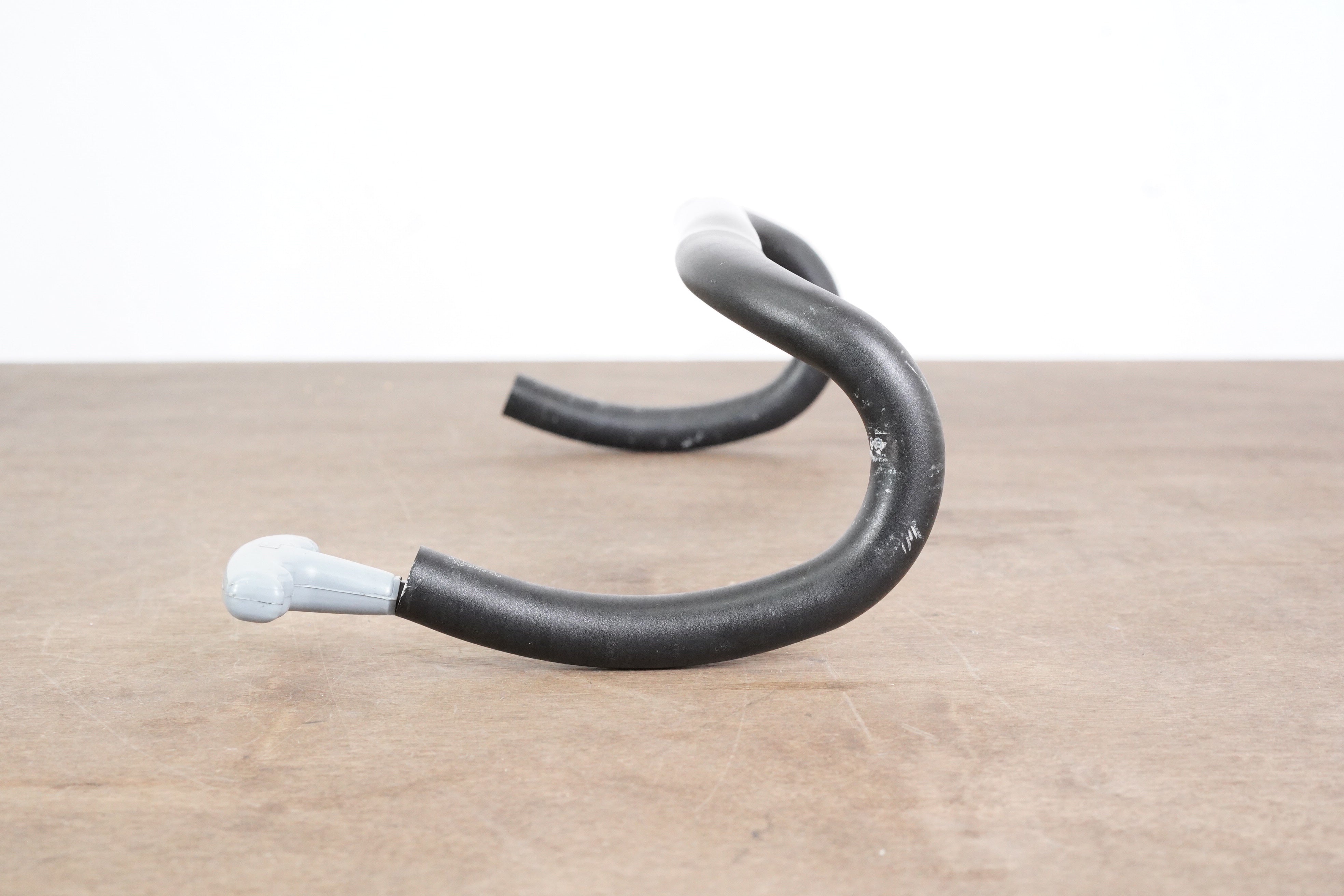 FSA Extra Light Compact Handlebar - Components