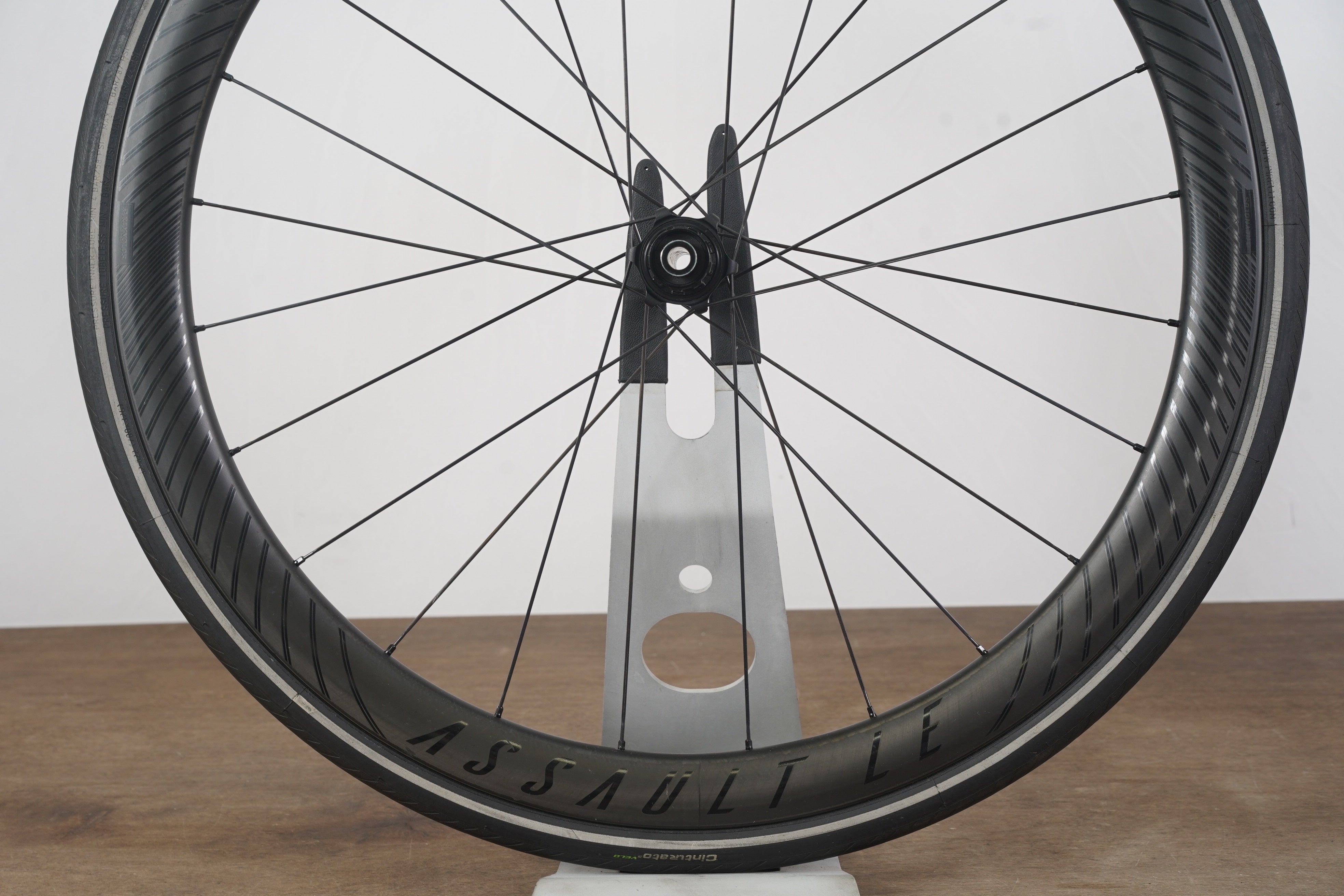 Reynolds Assault LE Carbon Tubeless Clincher Disc Brake Wheelset