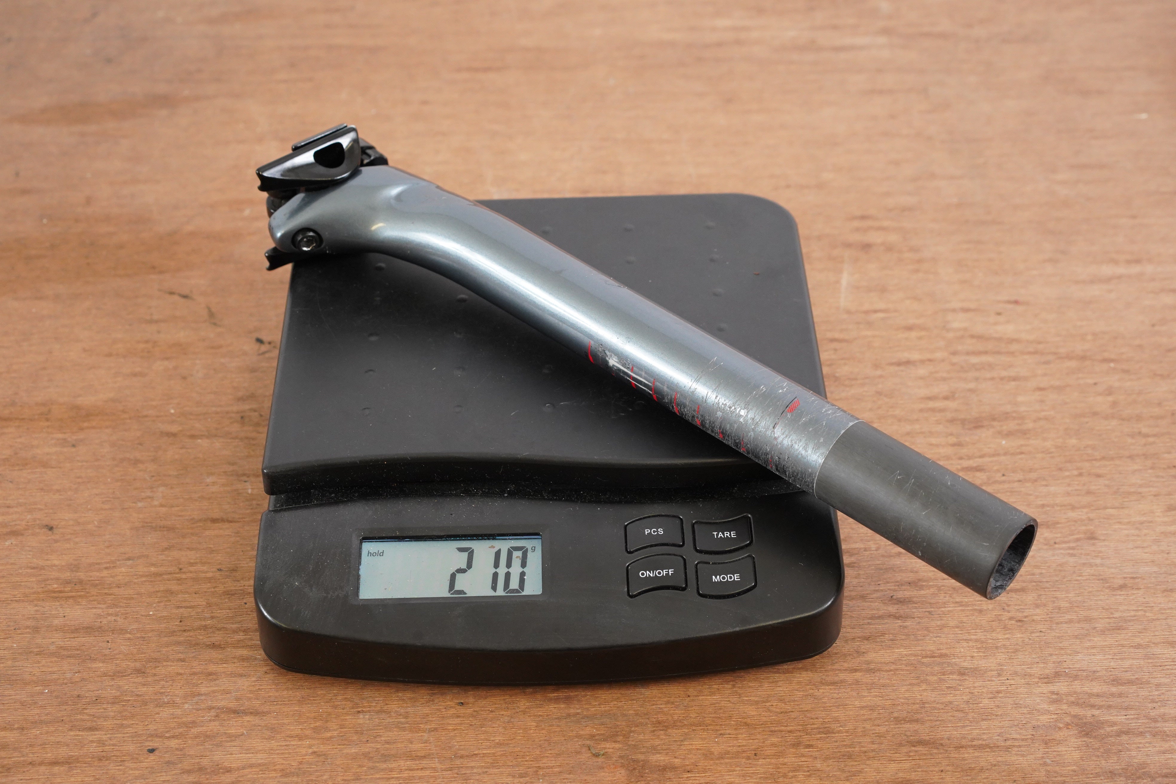 31.6mm Colnago C60 Carbon Setback Road Seatpost 210g – Elevate Cycling