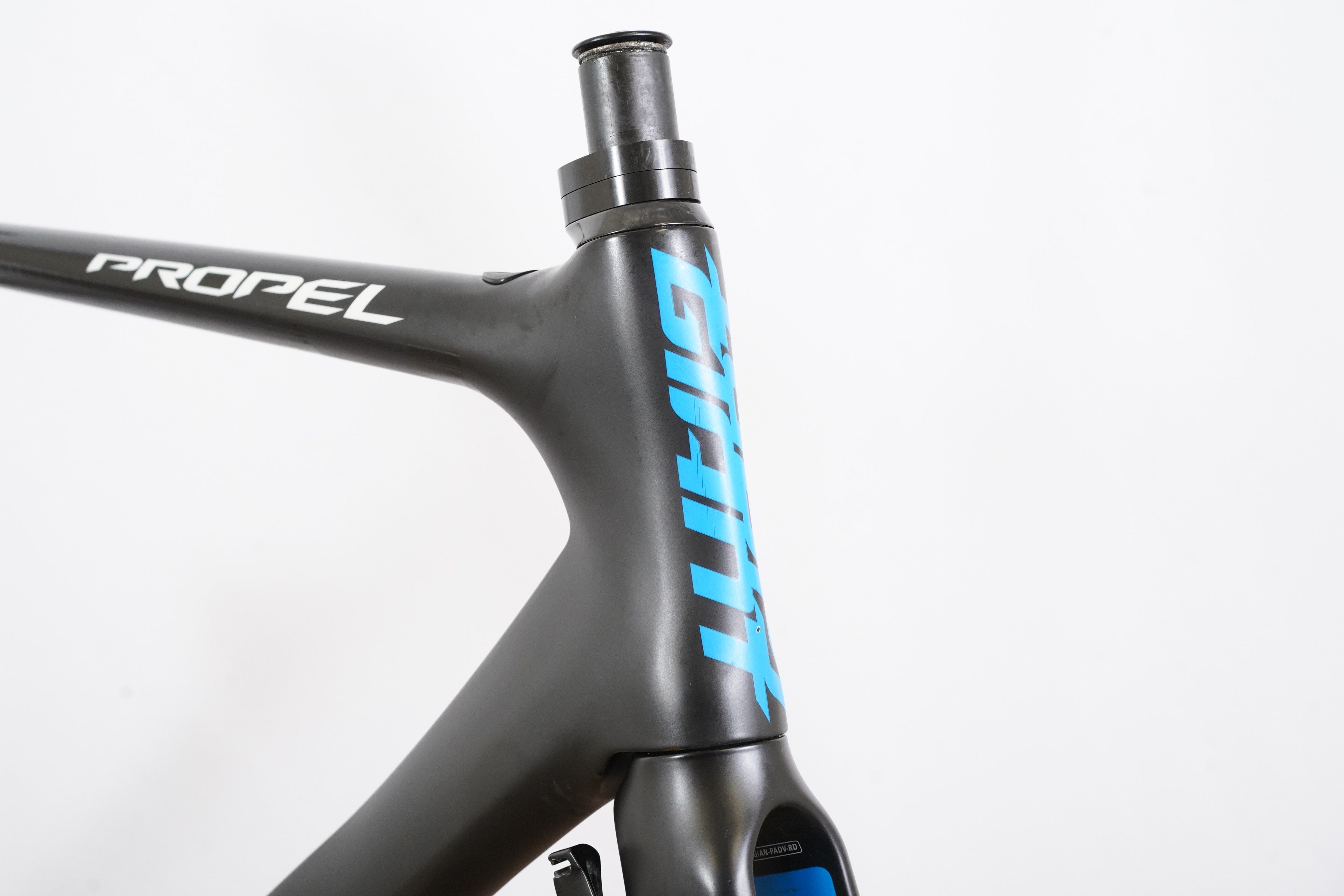 Giant propel fashion aero