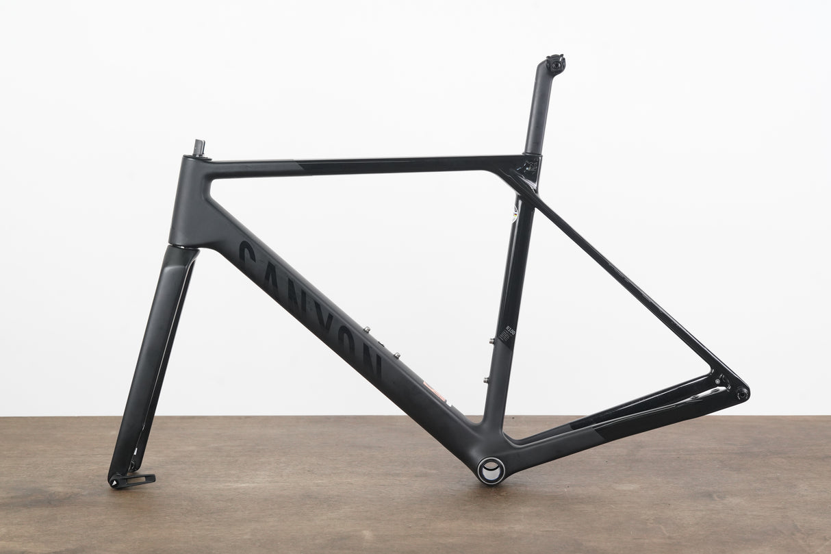 2023 M (Medium) Canyon Ultimate CF SLX Carbon Disc Road Frameset *Needs Service*