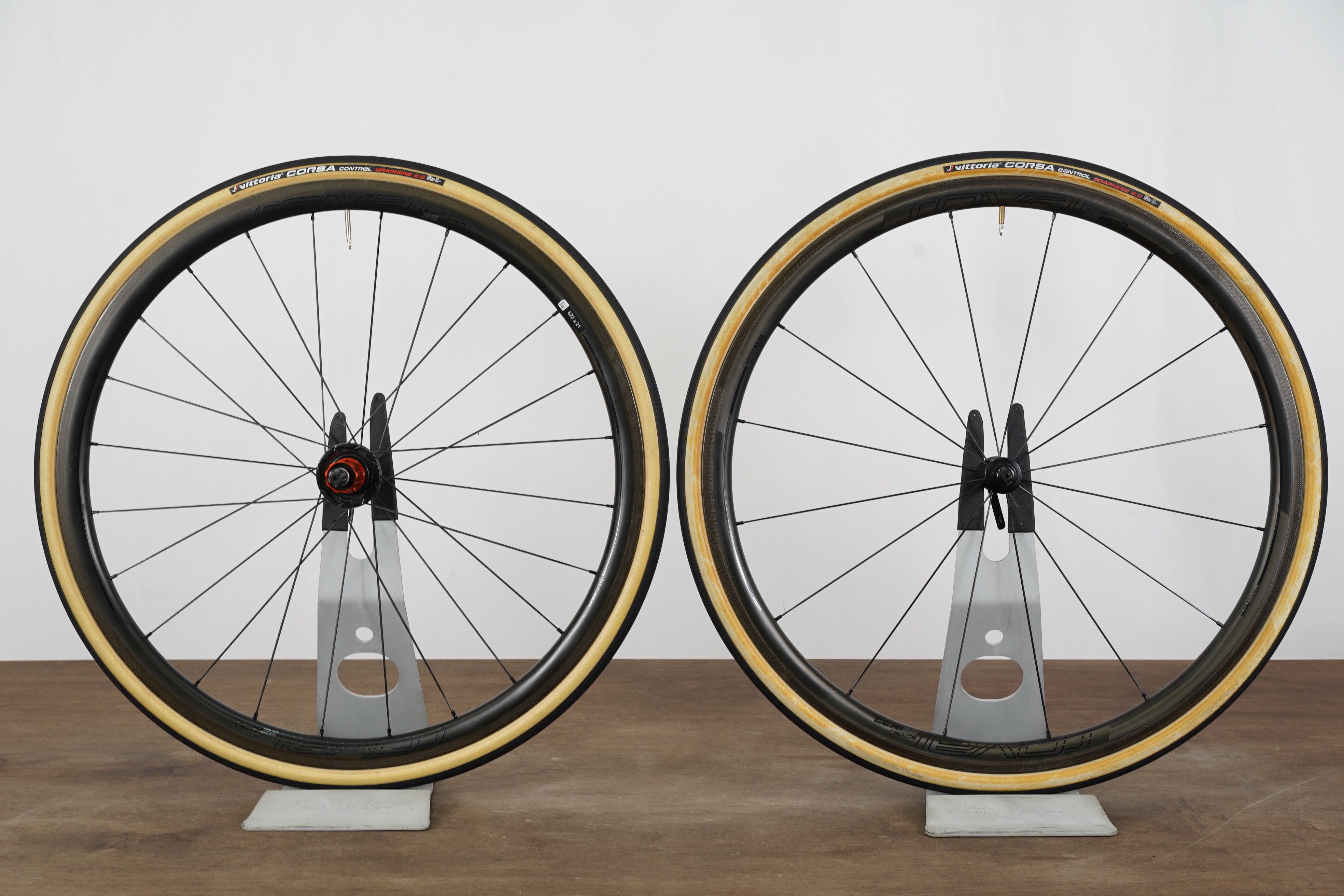 Roval CLX 32 Carbon Tubeless Clincher Rim Brake Wheelset Shimano