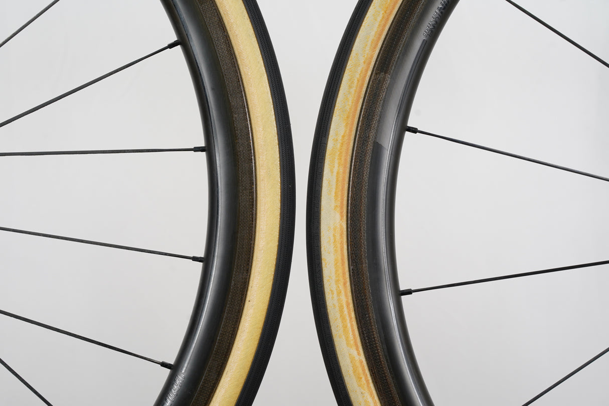 Roval CLX 32 Carbon Tubeless Clincher Rim Brake Wheelset Shimano/SRAM 11 Speed