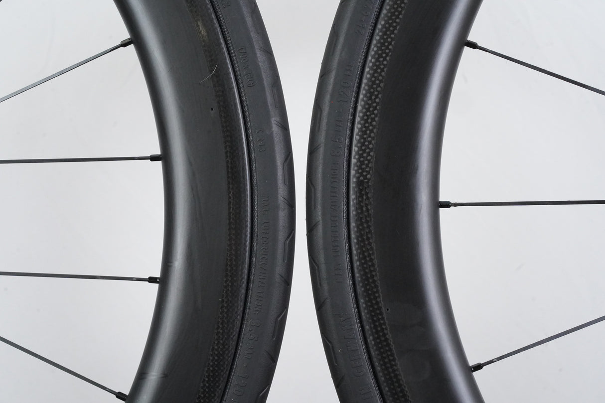 Hunt 50 Carbon Tubeless Clincher Rim Brake Wheelset Campagnolo 11 Speed