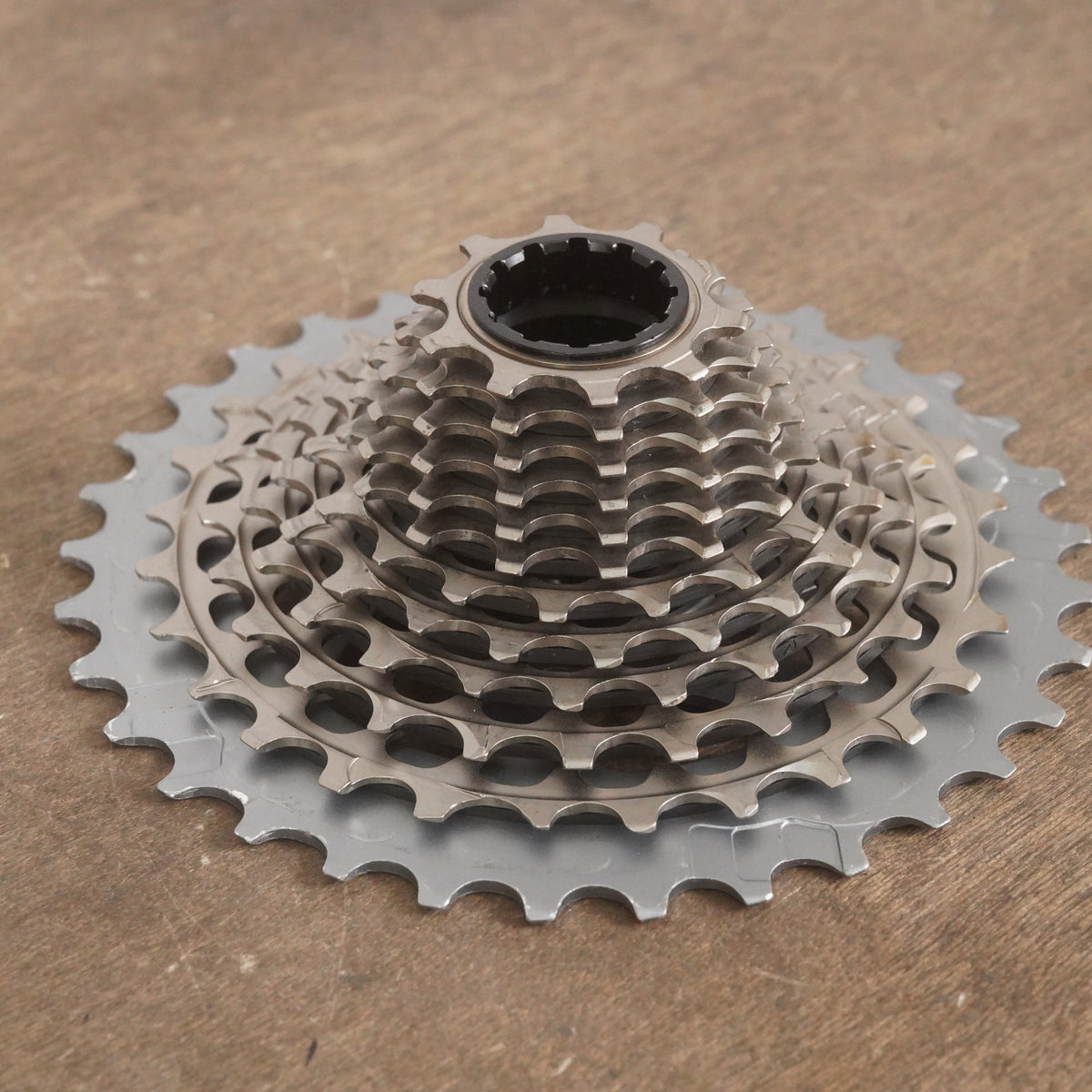 Cassette vélo route Sram Red AXS E1 XG-1290 E1 Rainbow 12v