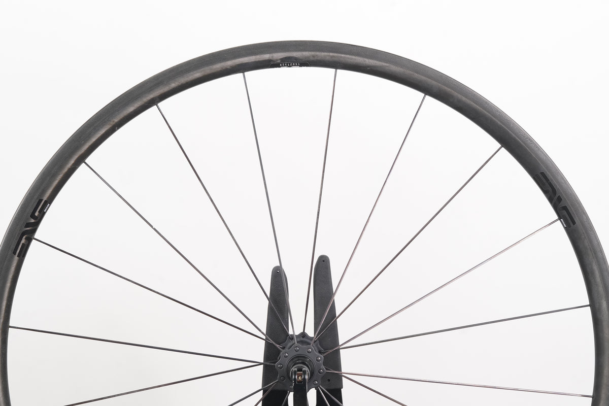 ENVE SES 2.2 Gen 2 Carbon Tubeless Rim Brake Wheelset Campagnolo 11 Speed