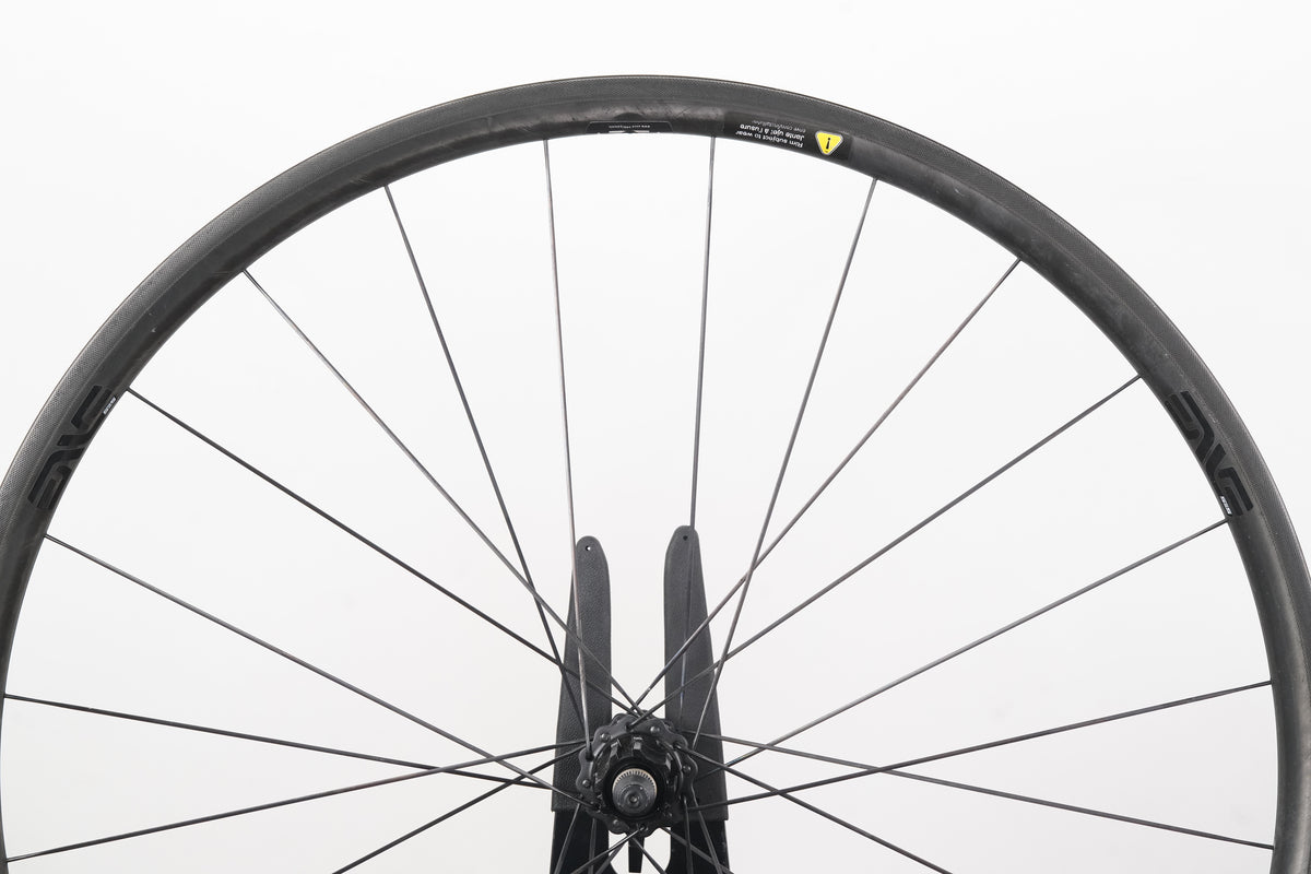ENVE SES 2.2 Gen 2 Carbon Tubeless Rim Brake Wheelset Campagnolo 11 Speed