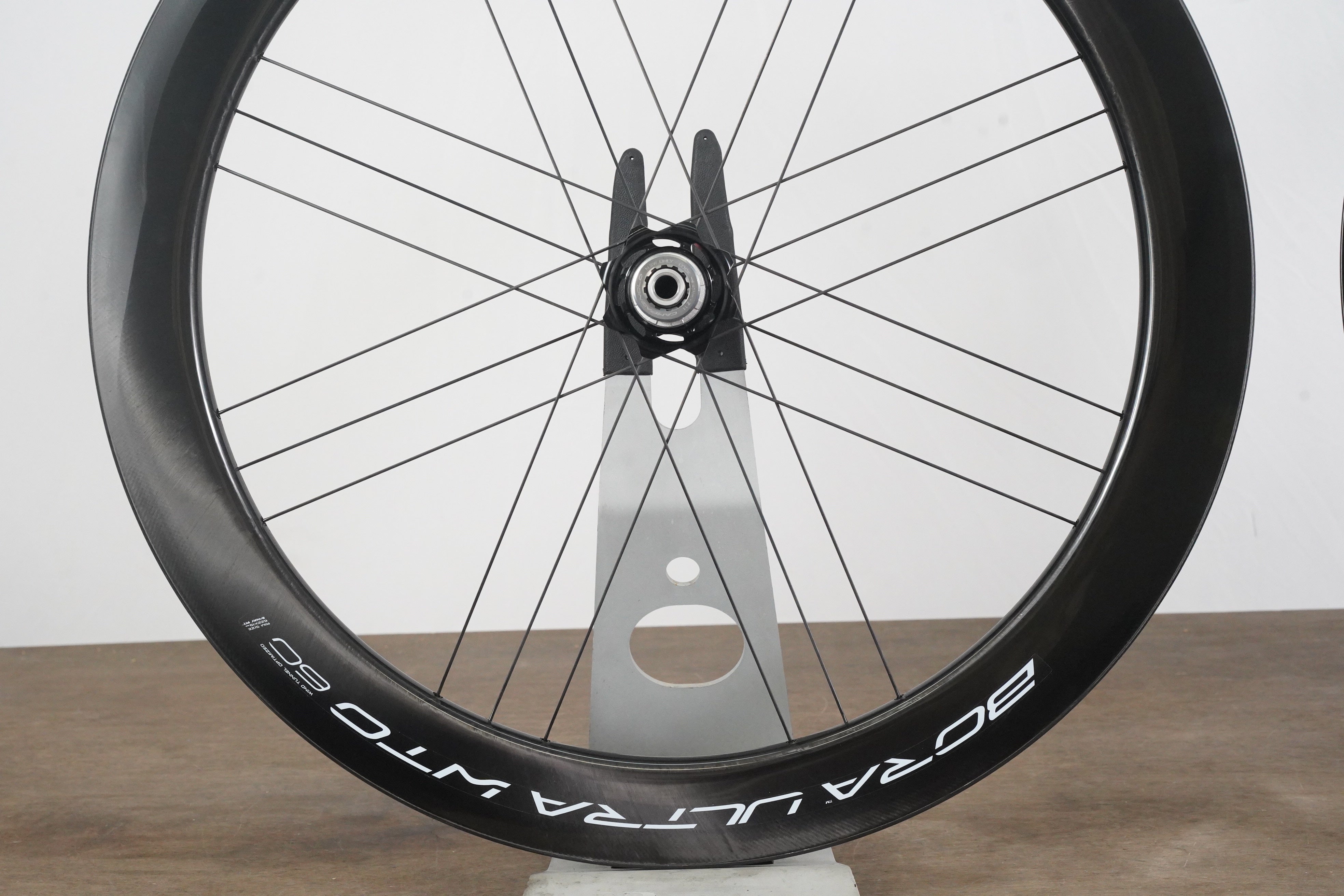 NEW Campagnolo Bora Ultra WTO 60 Carbon Tubeless Disc Brake